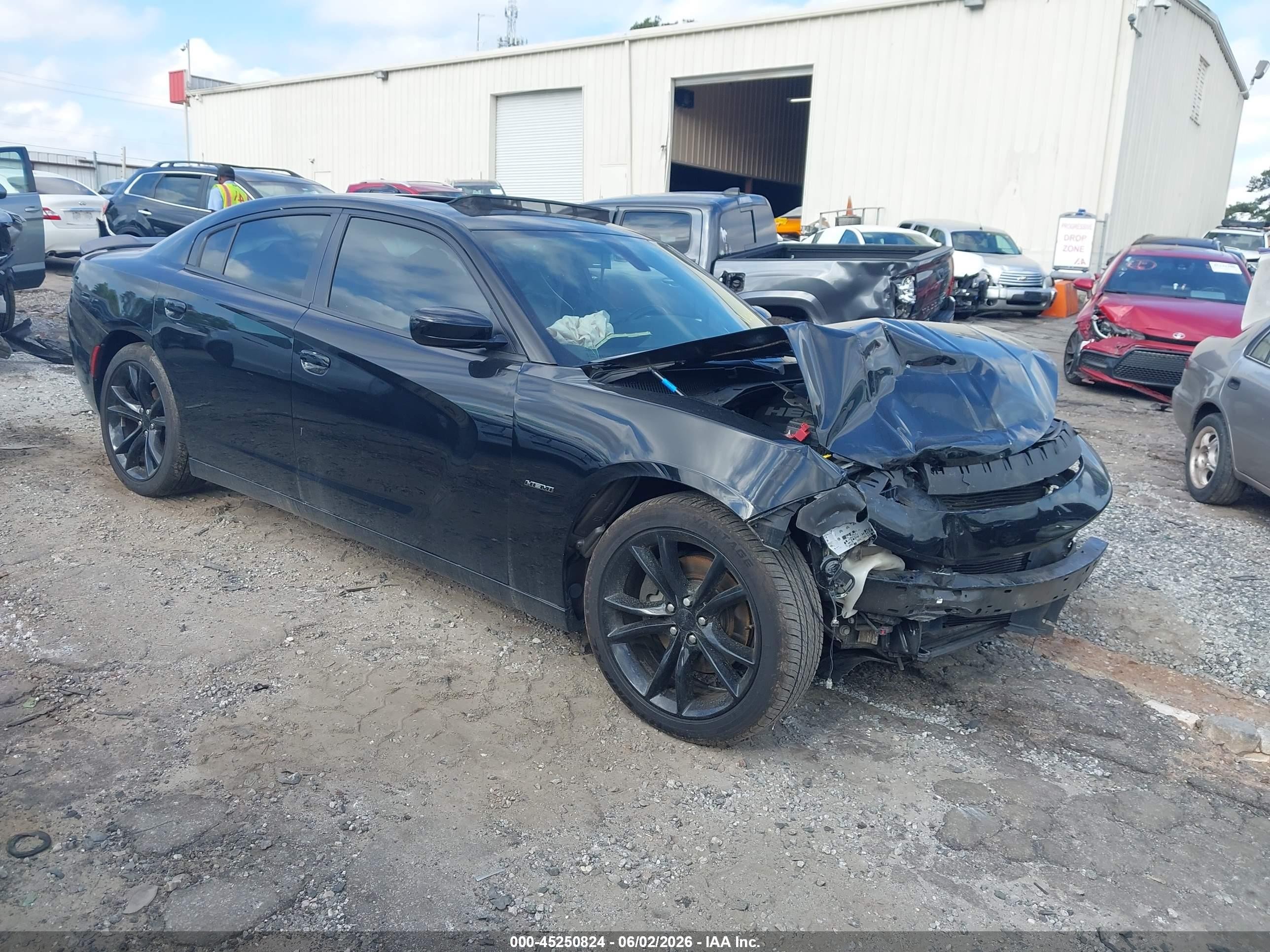 2016 Dodge Charger R/T, VIN 2C3CDXCT4GH112889 — Перед