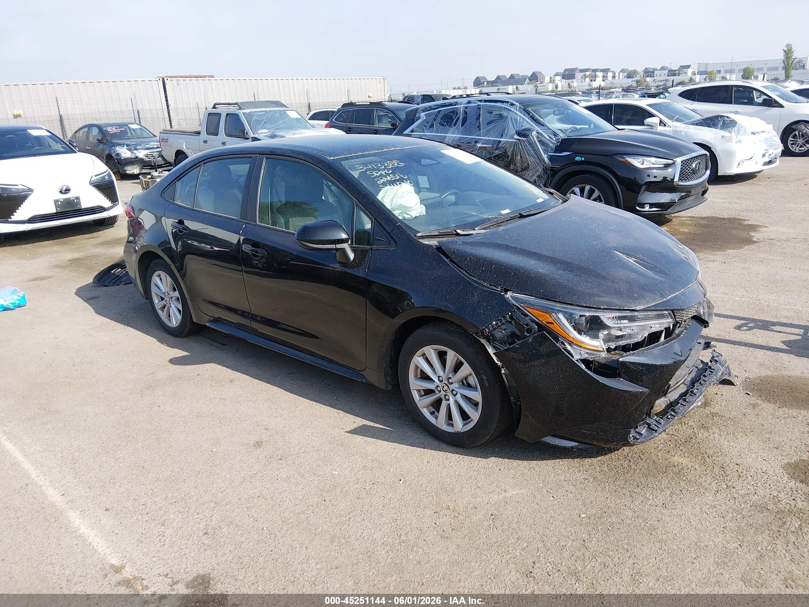 2025 Toyota Corolla LE, VIN 5YFB4MDE5SP353207 — Front end