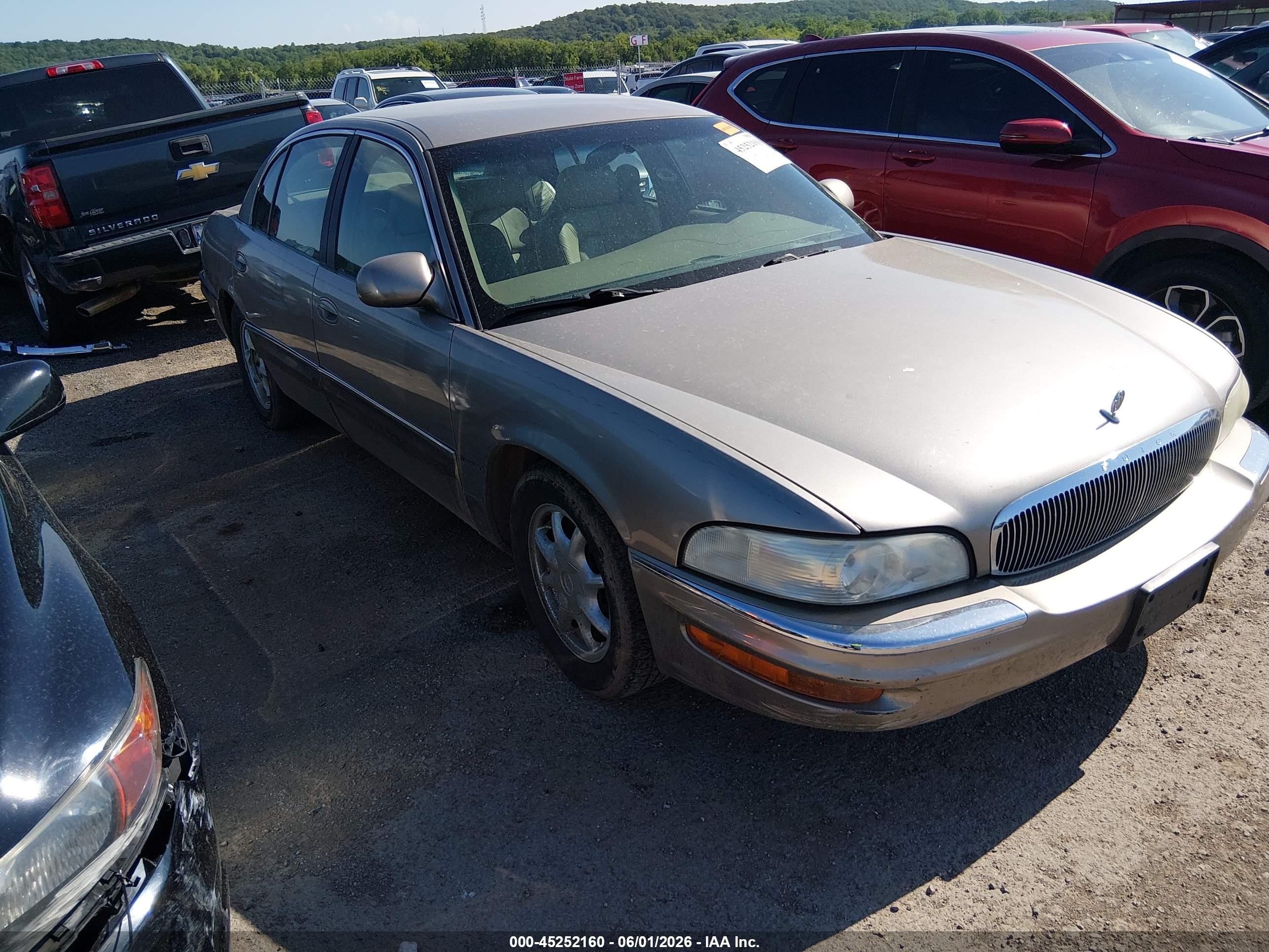 2002 Buick Park Avenue, VIN 1G4CW54KX24140052 — Град