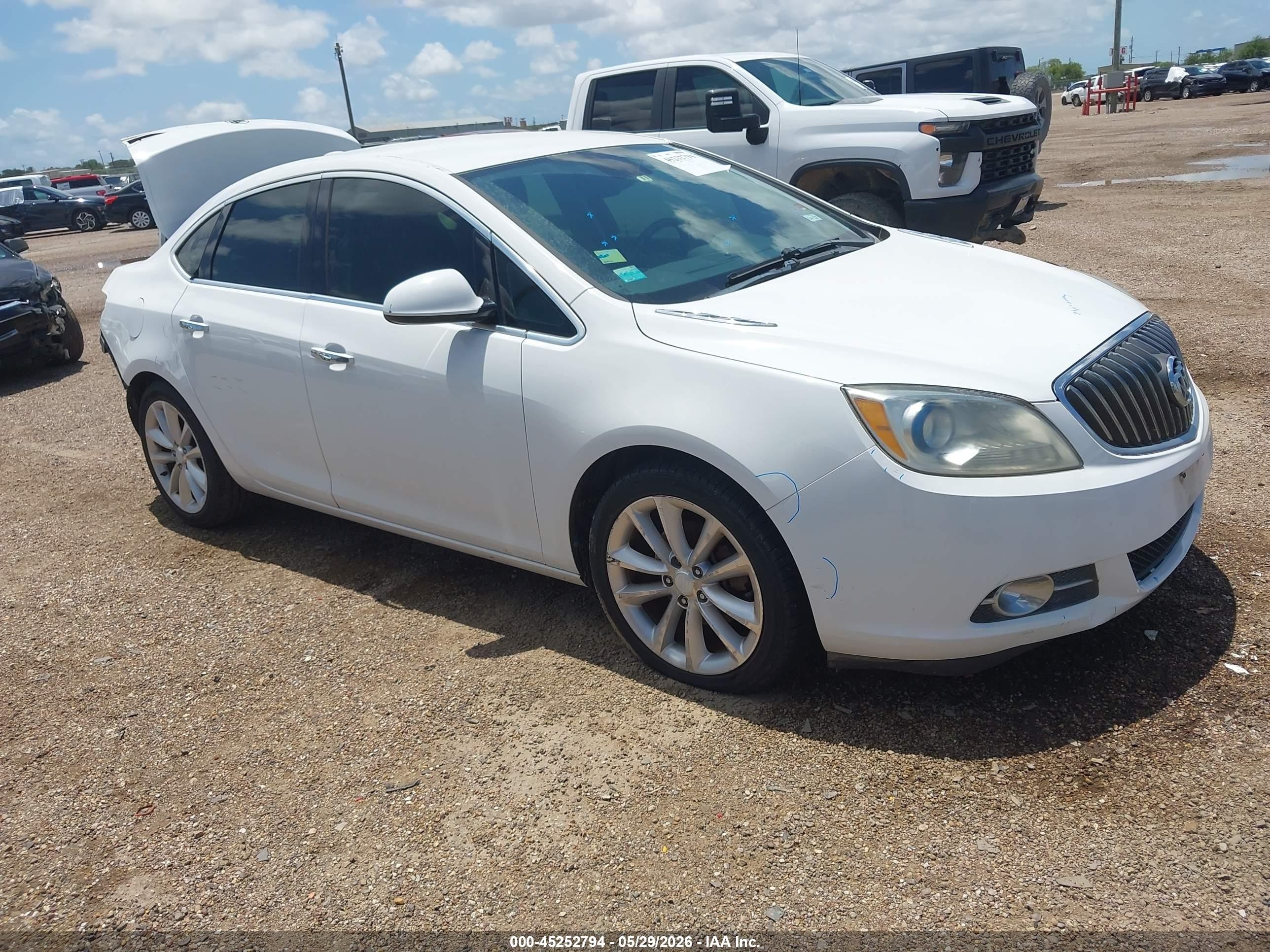 2017 Buick Verano Group, VIN 1G4PS5SK1H4101861 — Rear end