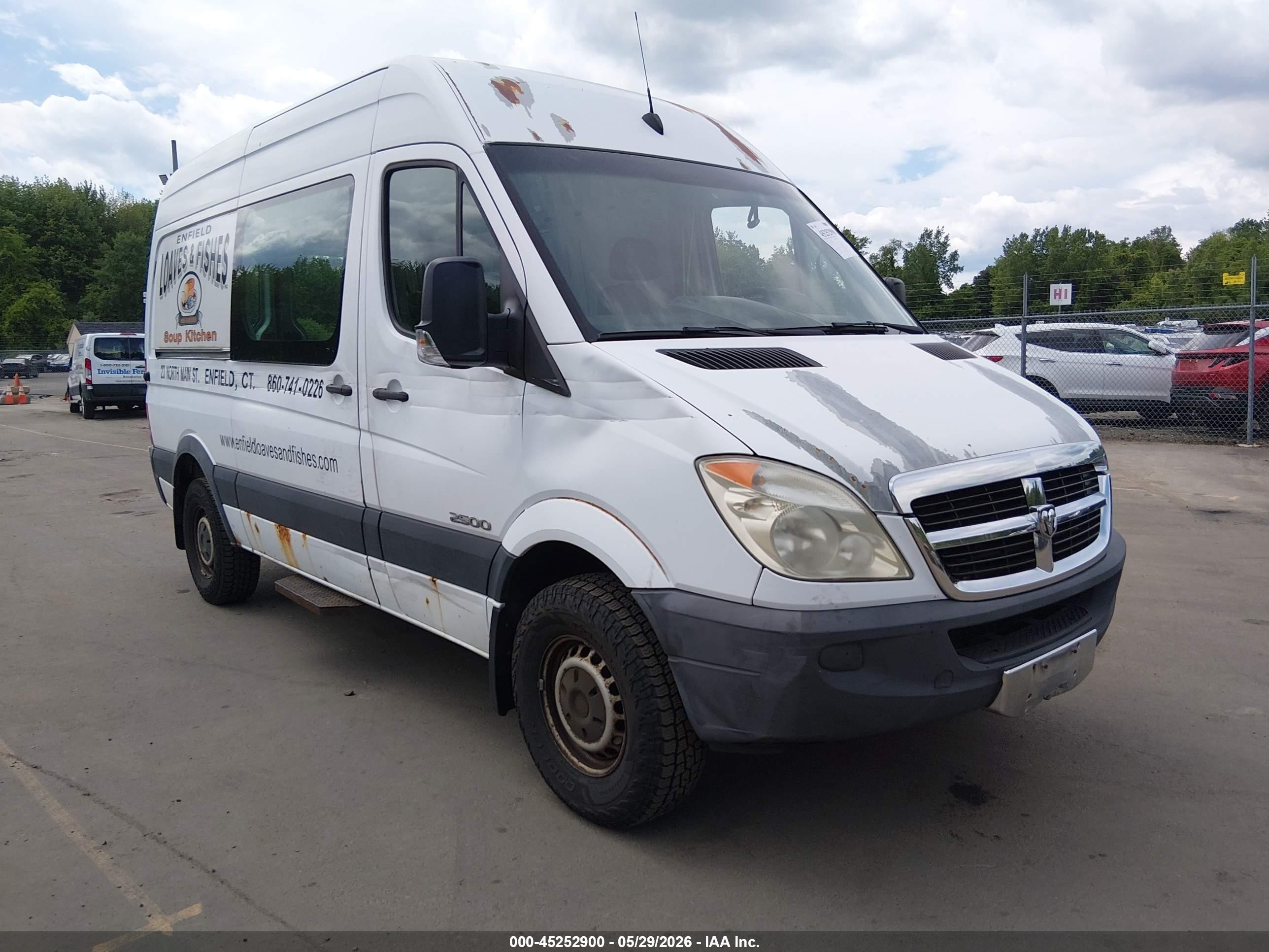 2007 Dodge Sprinter, VIN WD0PE746775184011 — Бок