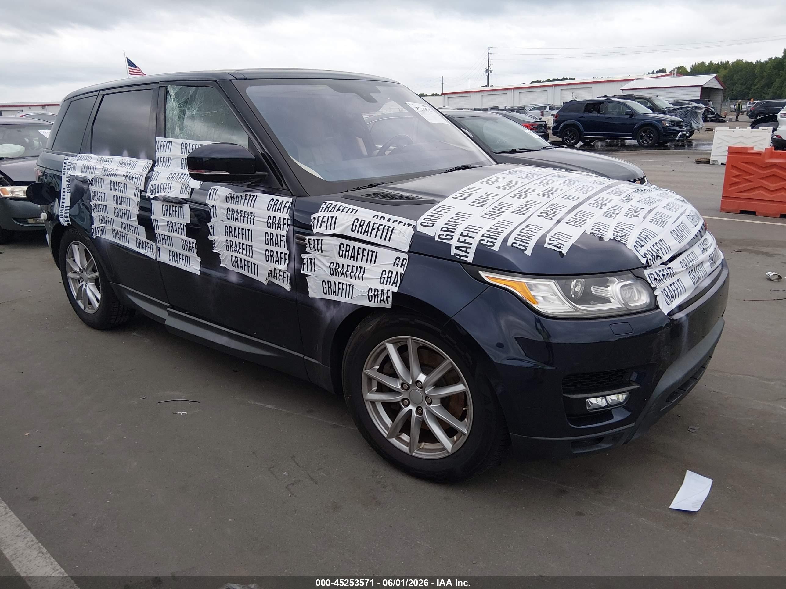 2016 Land Rover Range Rover Sport SE, VIN SALWG2PF9GA117293 — Vandalism