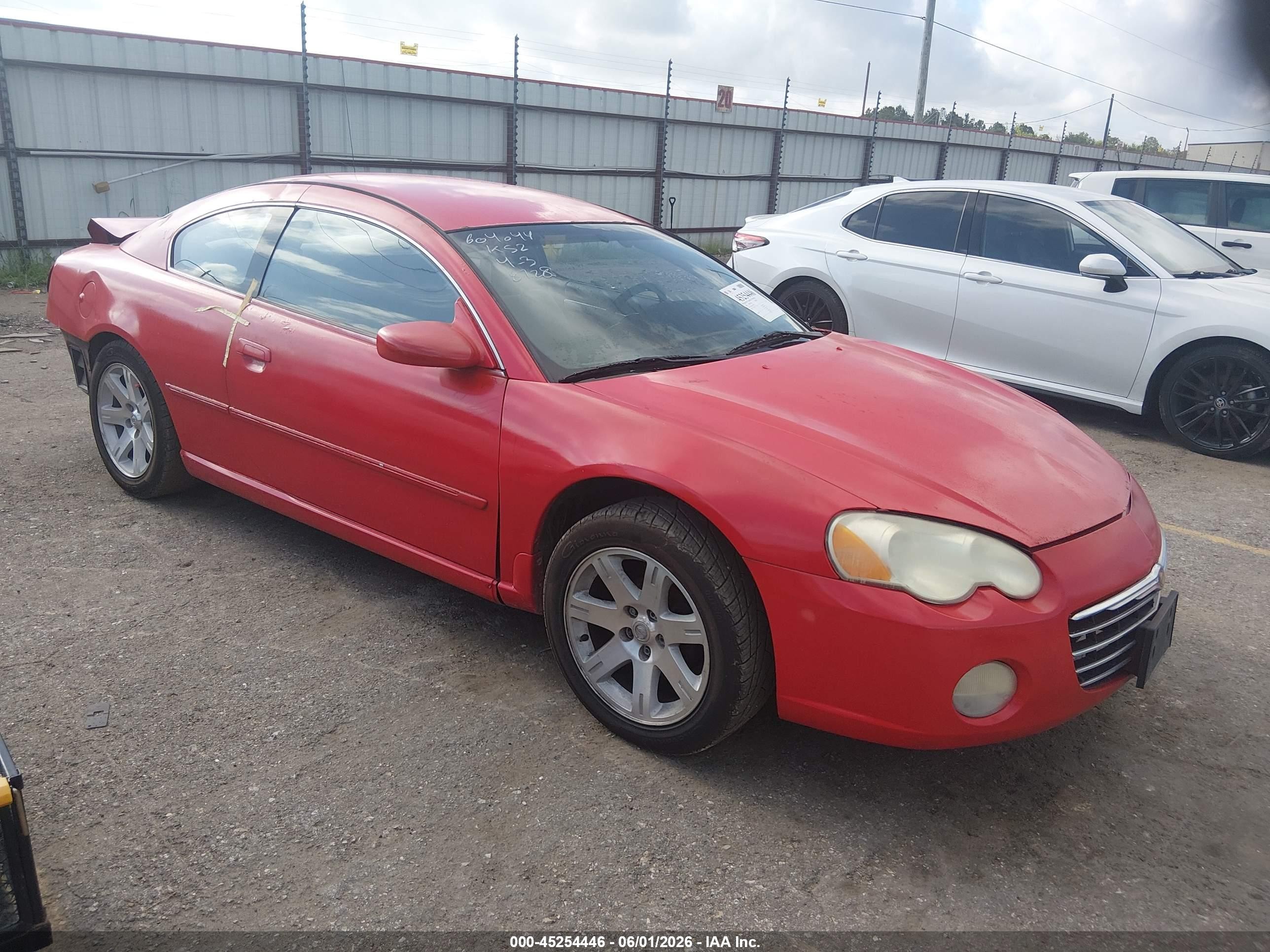 2004 Chrysler Sebring, VIN 4C3AG42G24E148728 — Rear end