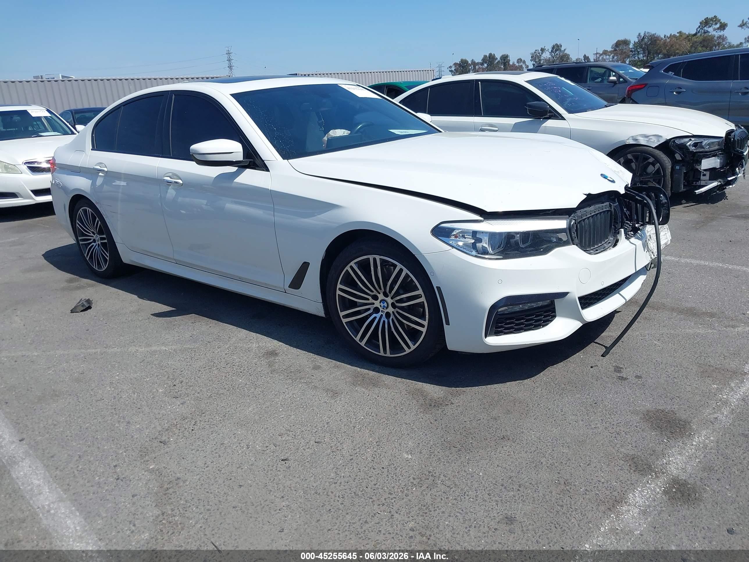 2018 BMW 5 Series 540i, VIN WBAJE5C5XJWA96583 — Front end