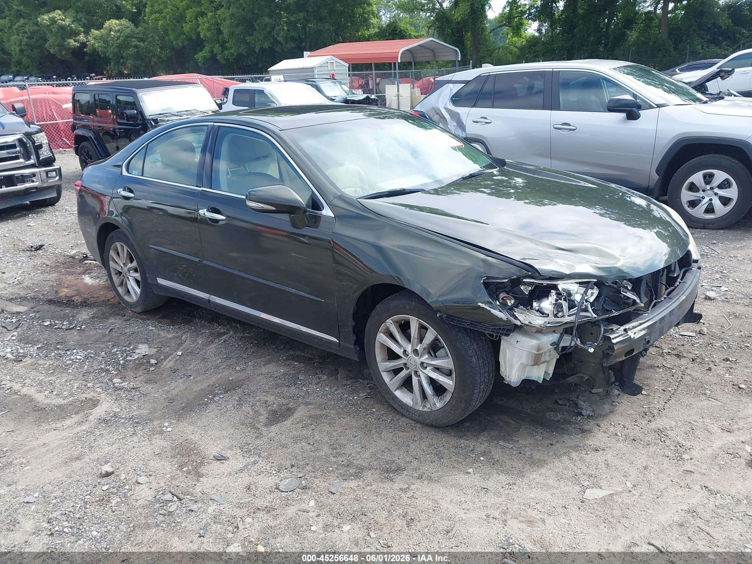 2011 Lexus ES 330, VIN JTHBK1EG3B2421148 — Front end