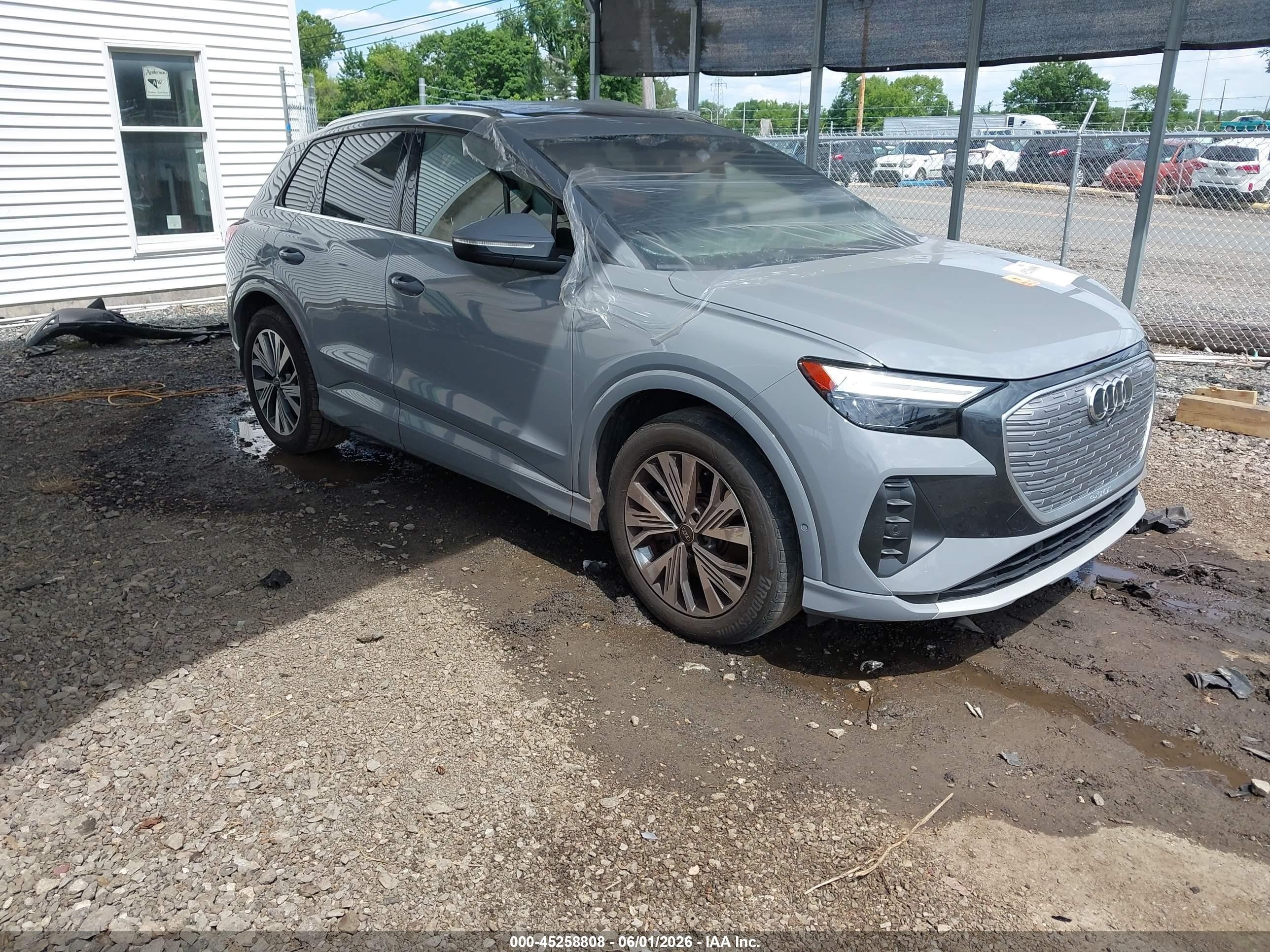 2023 Audi Q4 e-tron Premium Plus, VIN WA1BCBFZ5PP050048 — Front end