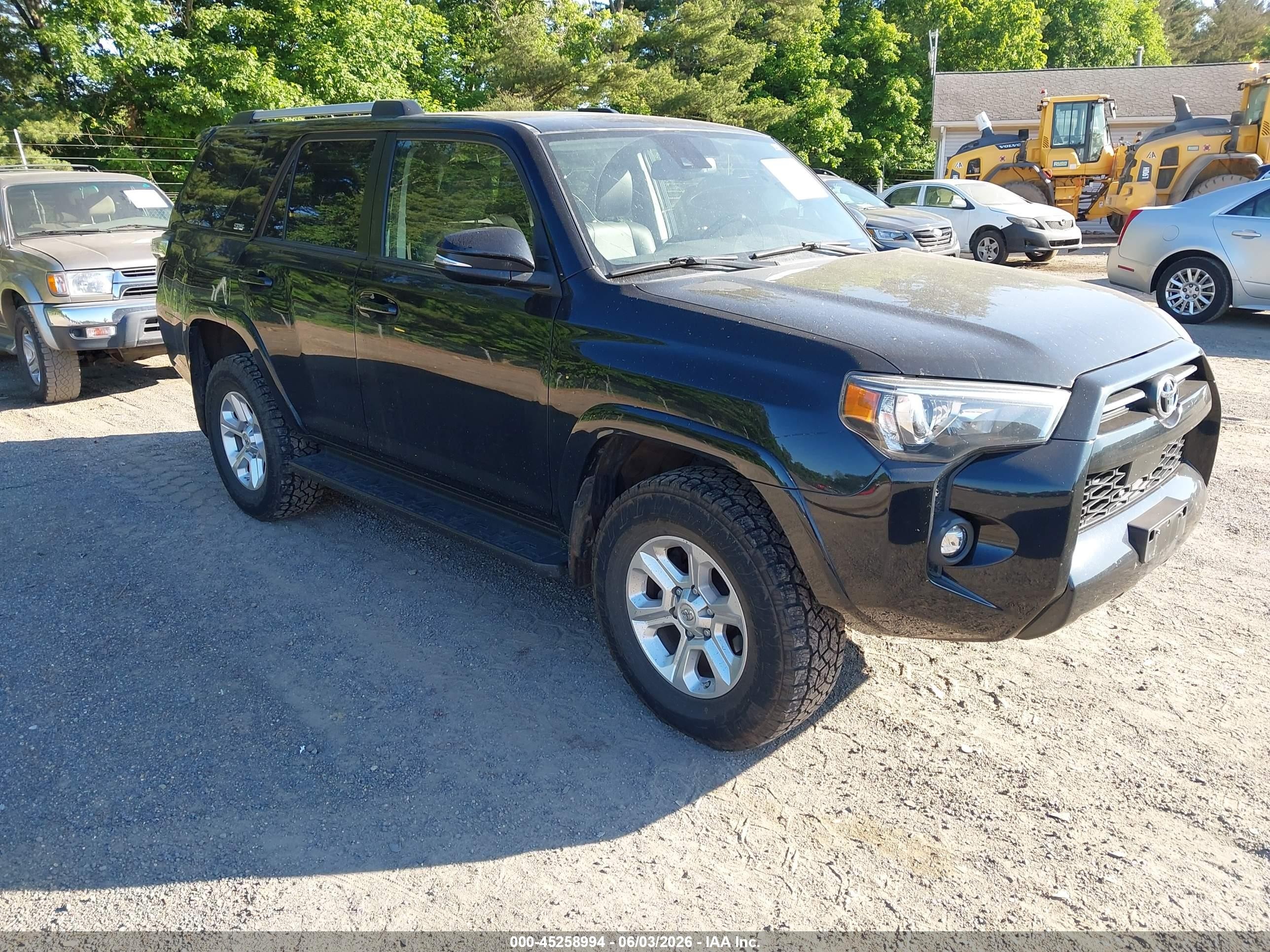 2021 Toyota 4Runner SR5 Premium, VIN JTENU5JR5M5934986 — Hail