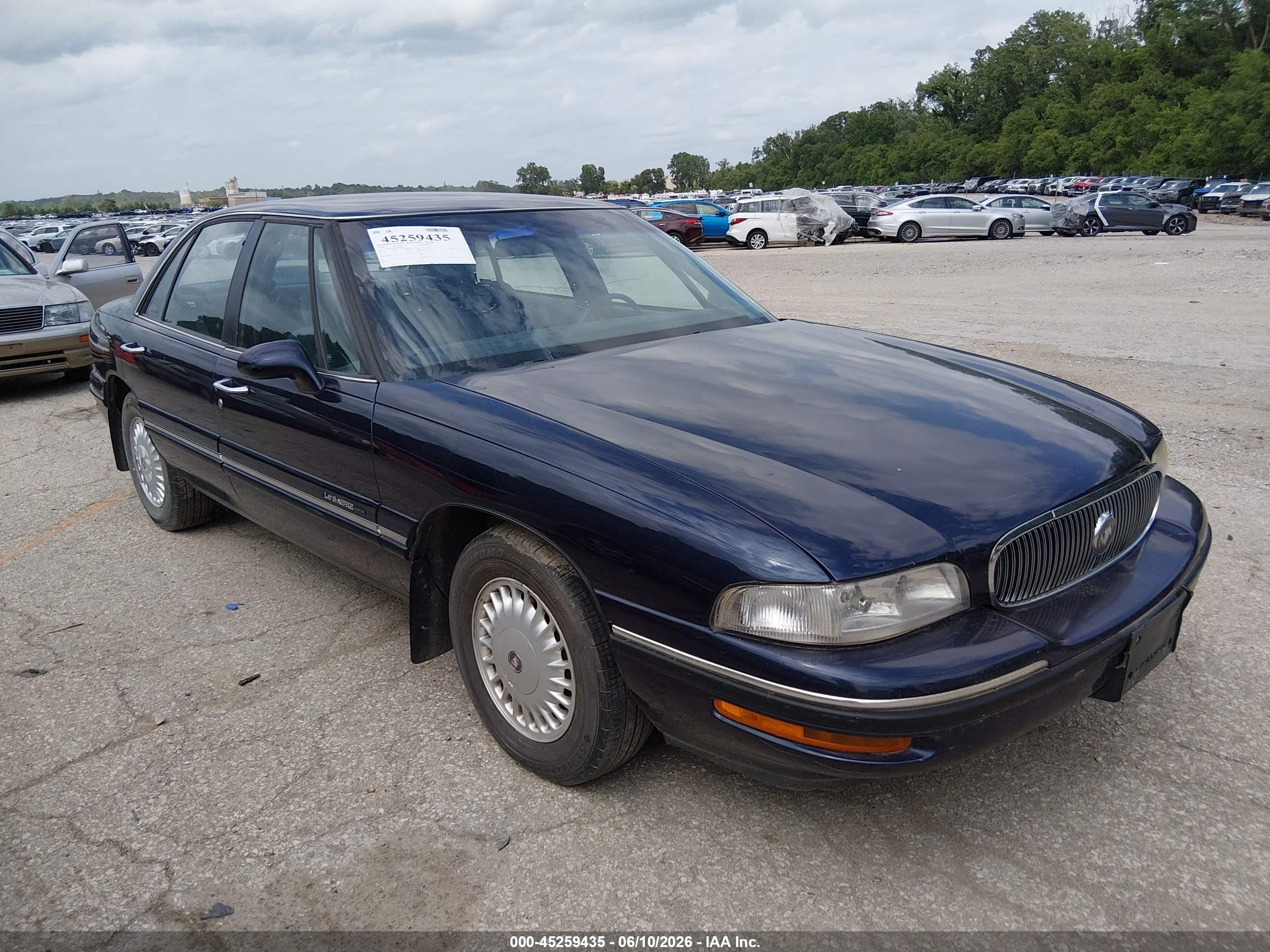 1999 Buick LeSabre Custom, VIN 1G4HP52K5XH465245 — Перед