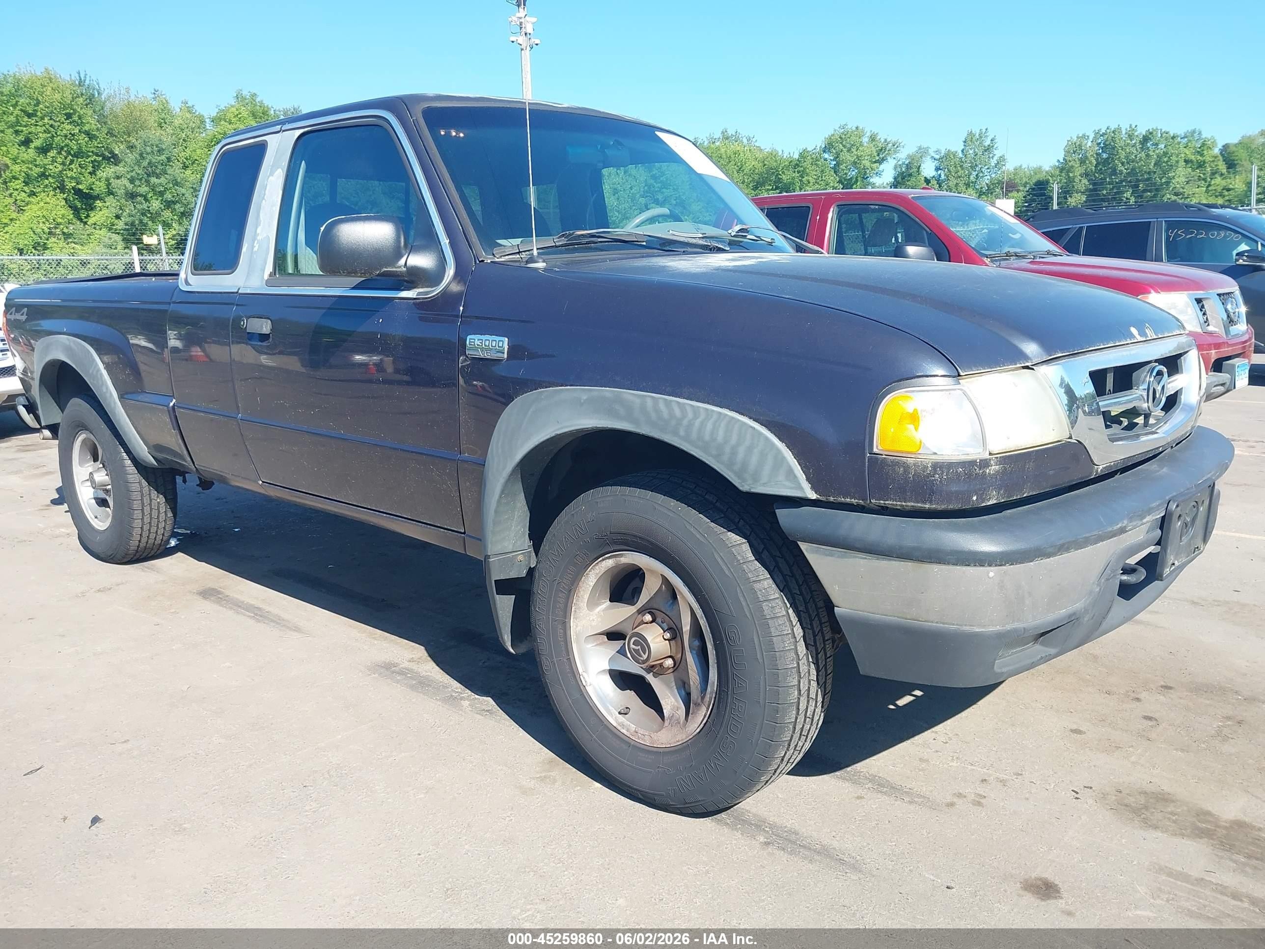 2002 Mazda B-Series SE, VIN 4F4ZR17U22TM22968 — Обычный износ