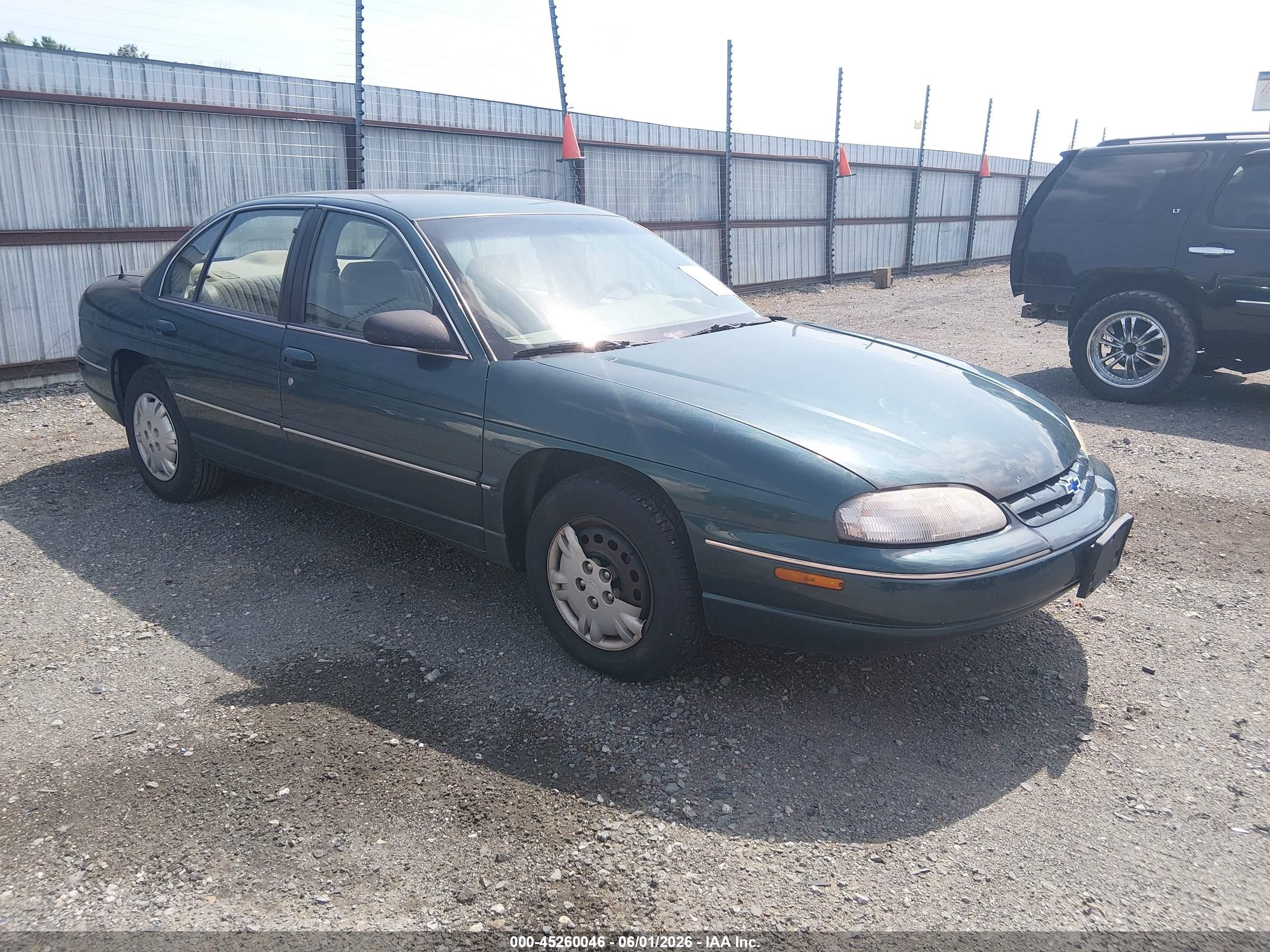 2001 Chevrolet Lumina, VIN 2G1WL52J611292191 — Normal wear