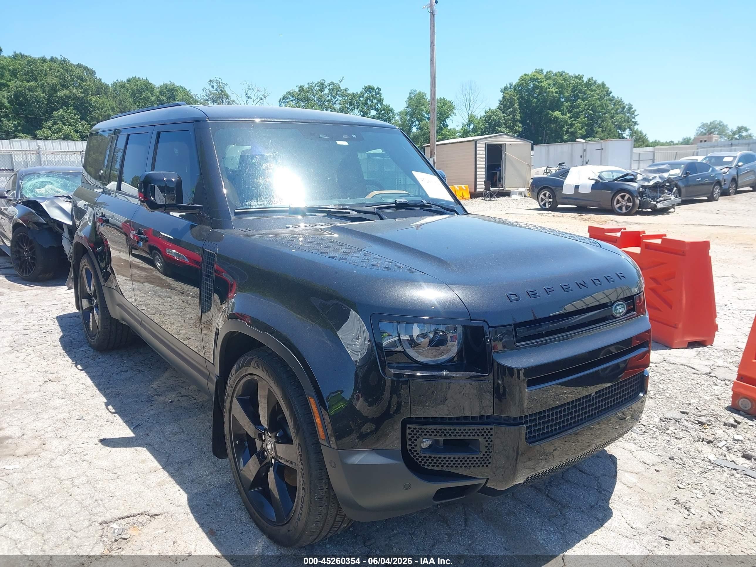 2024 Land Rover Defender S, VIN SALEJFFU5R2295512 — Side