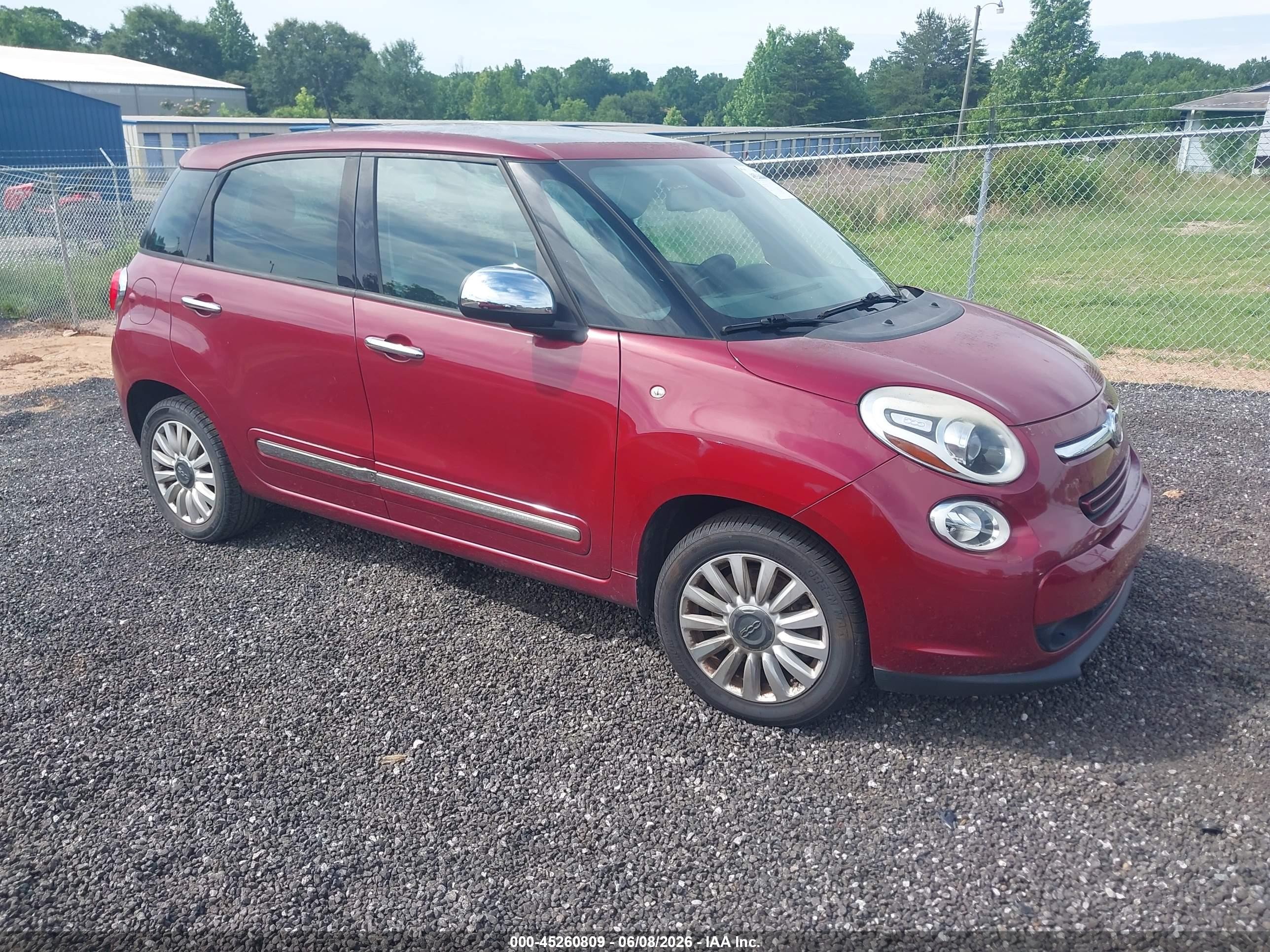 2014 FIAT 500L Lounge, VIN ZFBCFACH8EZ029934 — Normal wear