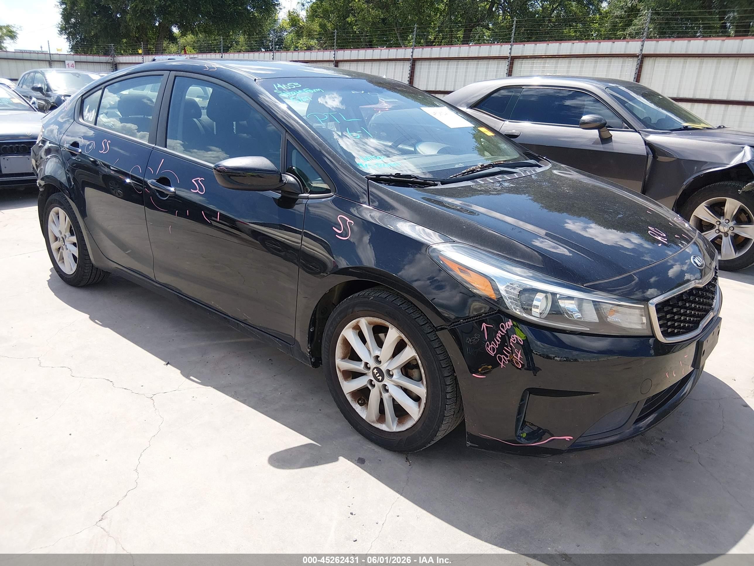 2017 Kia Forte LX, VIN 3KPFL4A7XHE151421 — Rear end