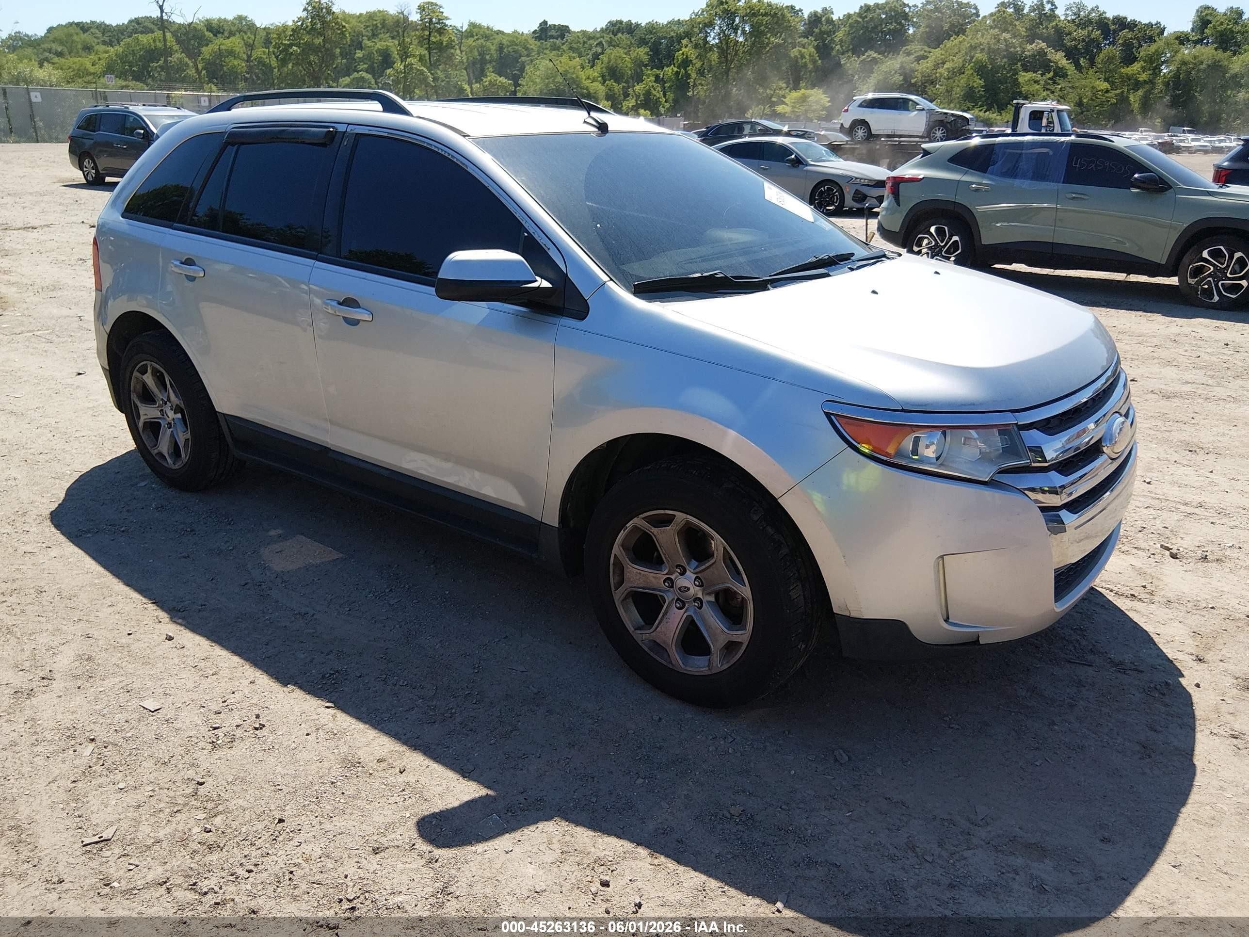2013 Ford Edge SEL, VIN 2FMDK3J93DBB85543 — Normal wear