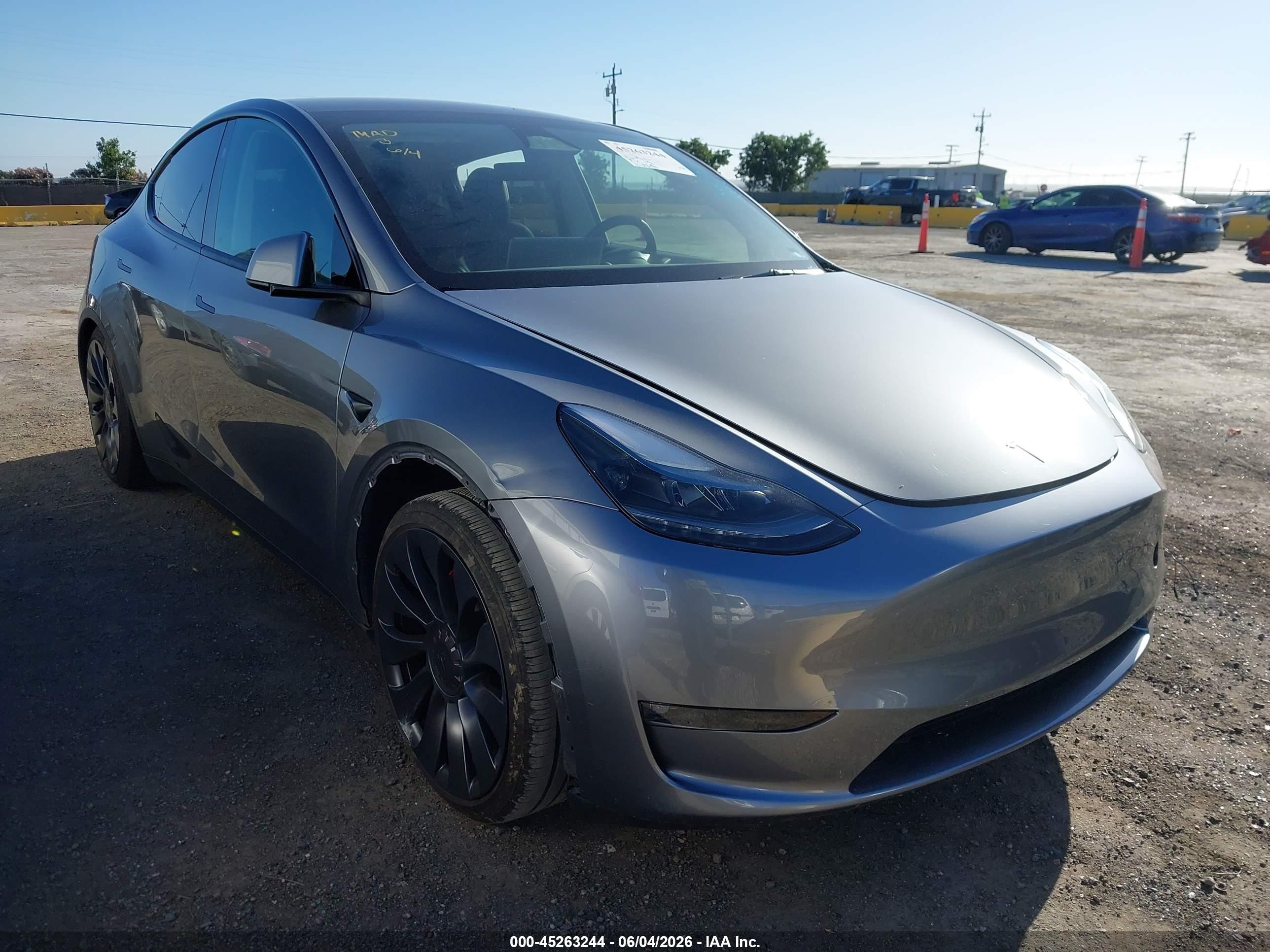 2024 Tesla Model Y Performance, VIN 7SAYGDEF8RF195060 — Rear end