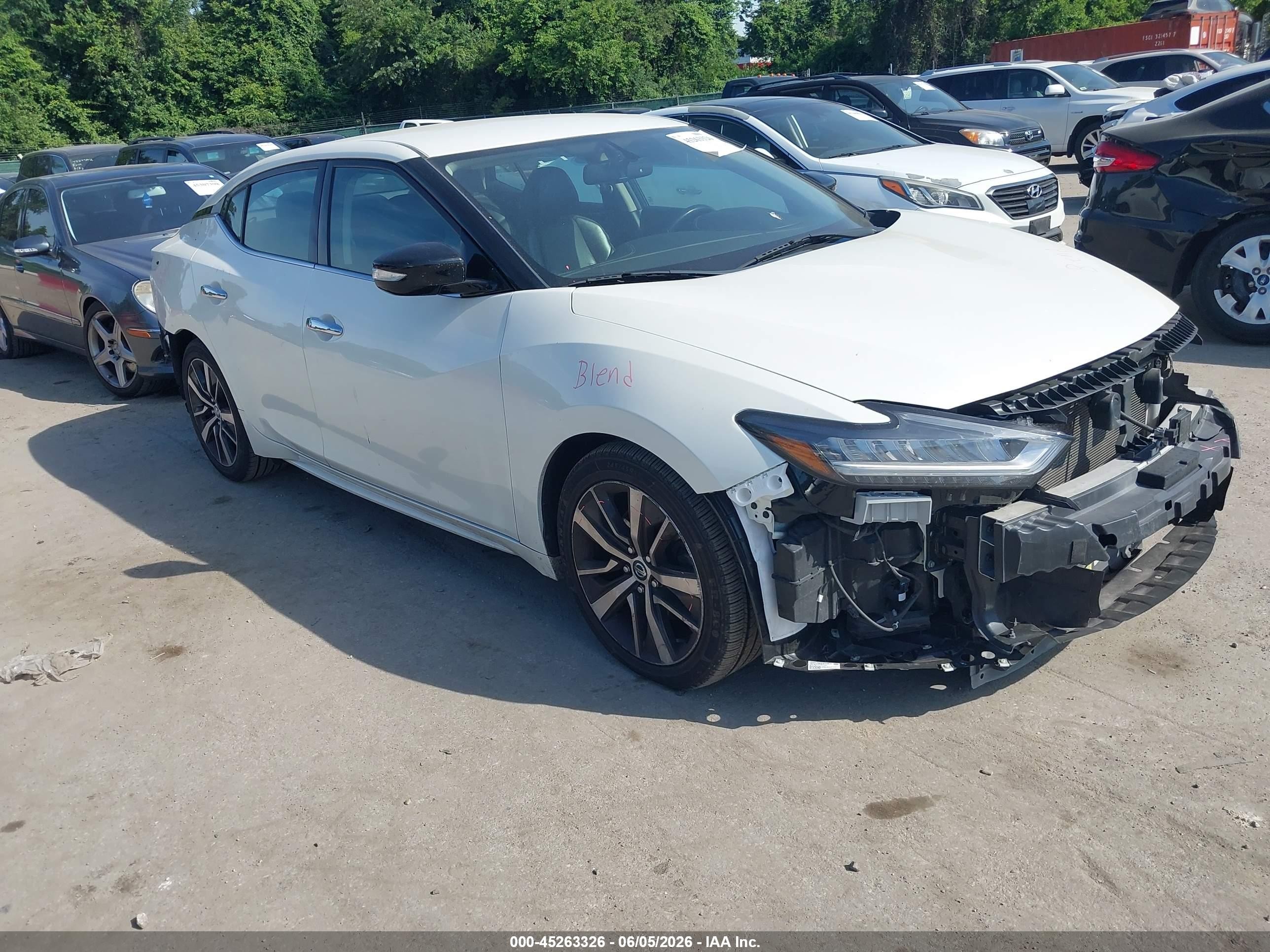 2019 Nissan Maxima SV, VIN 1N4AA6AVXKC366117 — Не указано