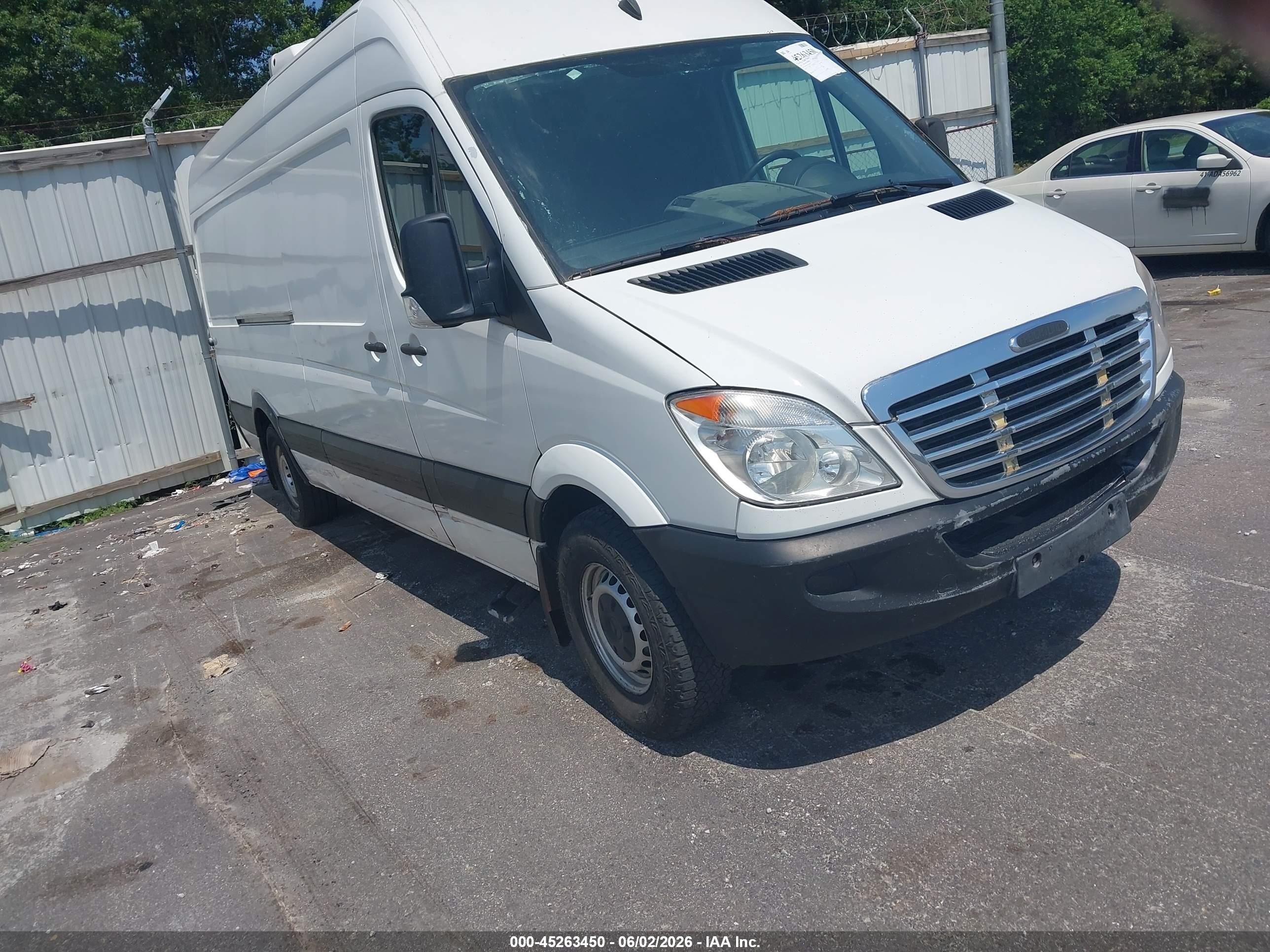 2010 Freightliner Sprinter, VIN WDYPE8CC5A5494983 — Normal wear