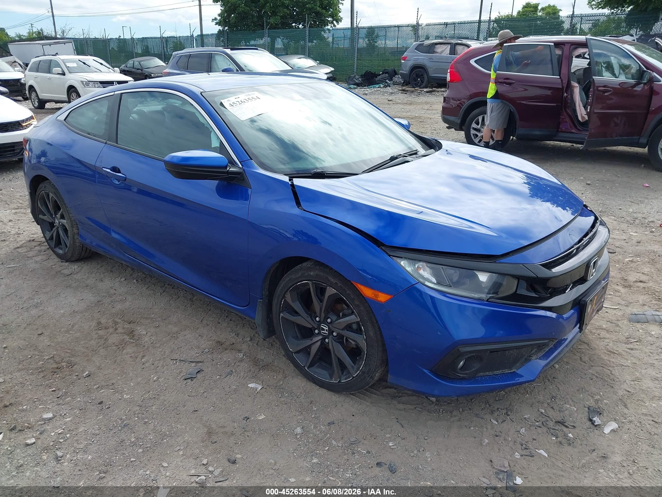 2020 Honda Civic Sport, VIN 2HGFC4A88LH301095 — Front end