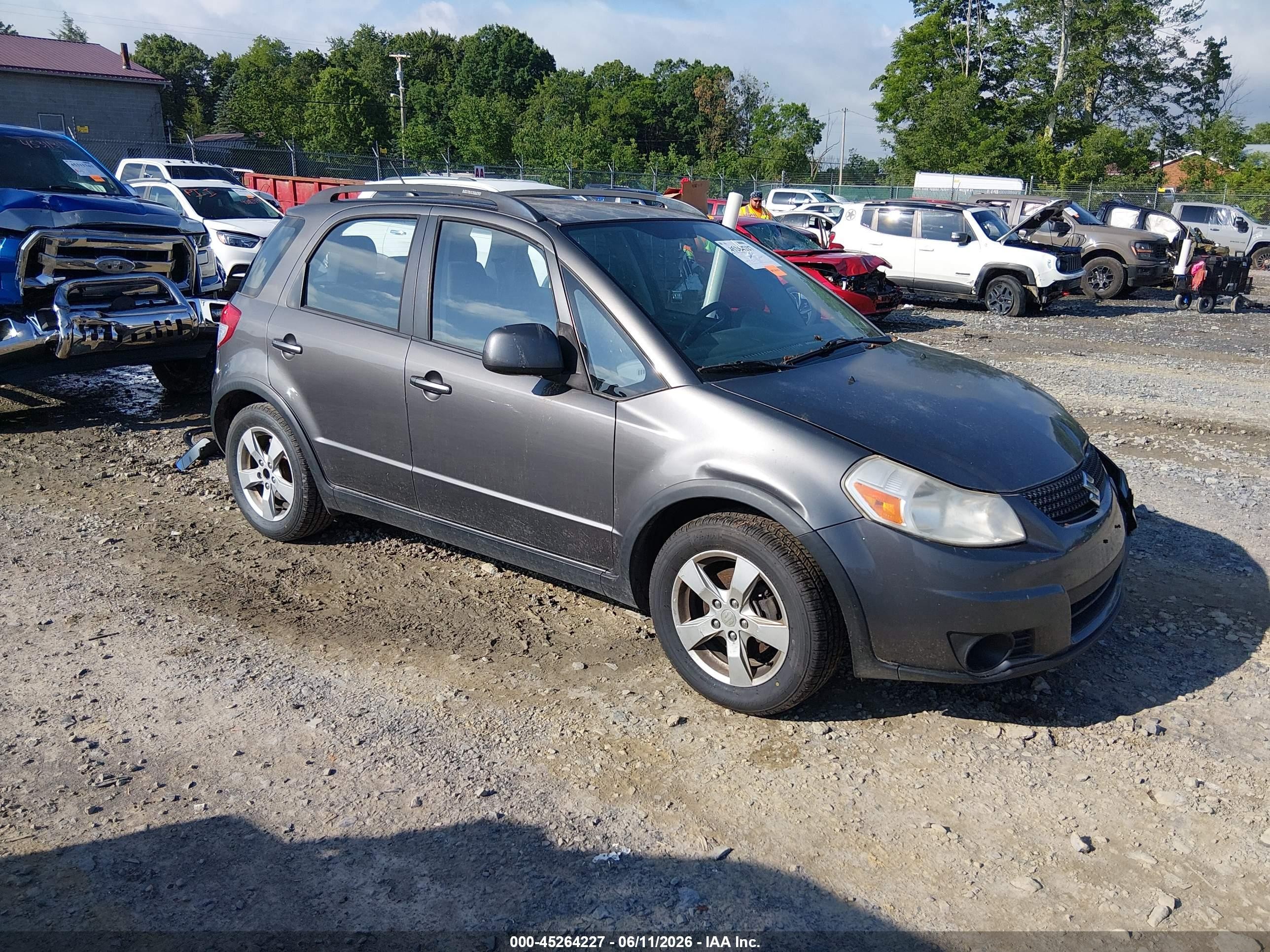 2012 Suzuki SX4 Crossover, VIN JS2YB5A37C6307840 — Front end