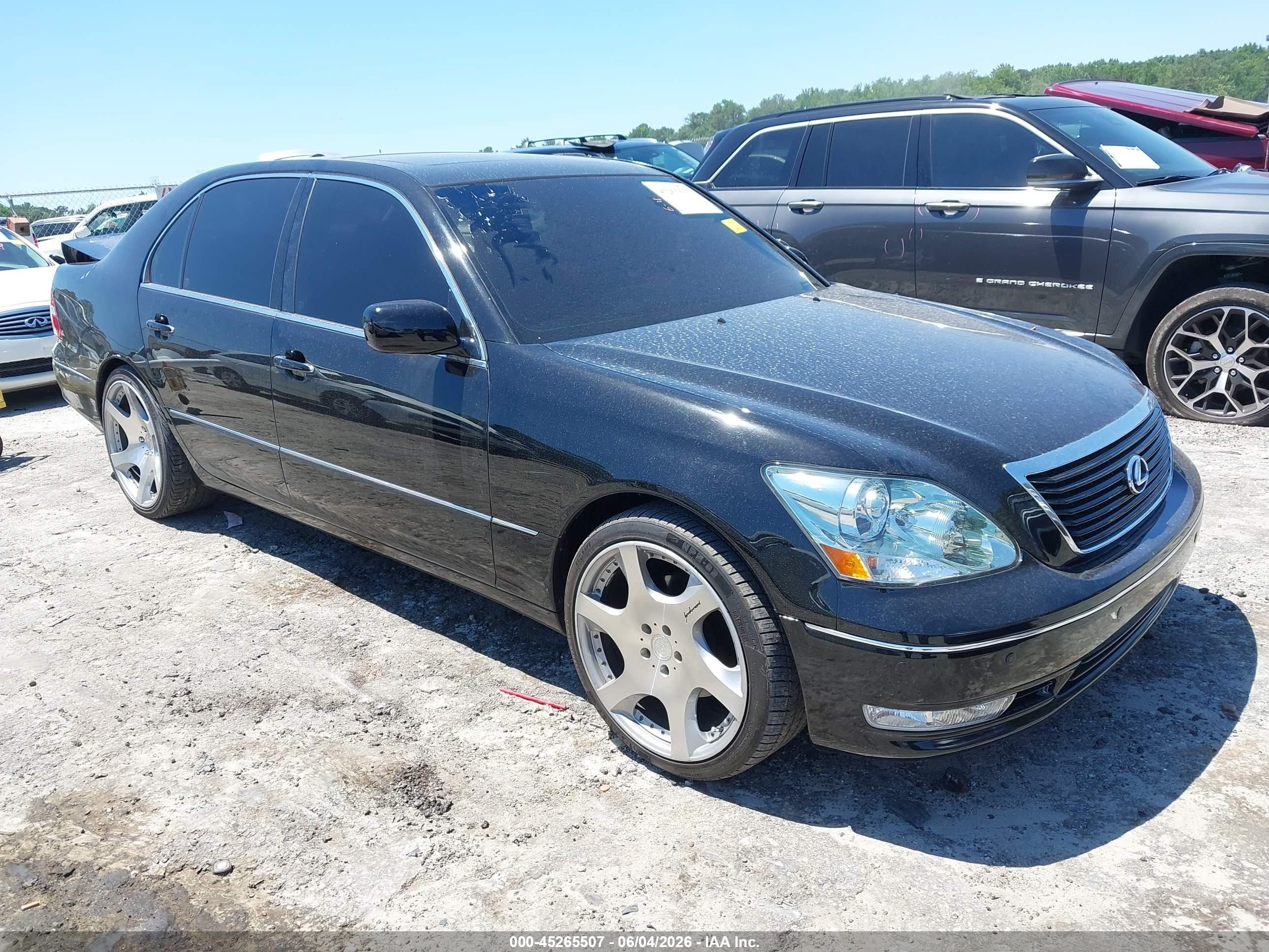 2006 Lexus LS 430, VIN JTHBN36FX65052673 — Rear end