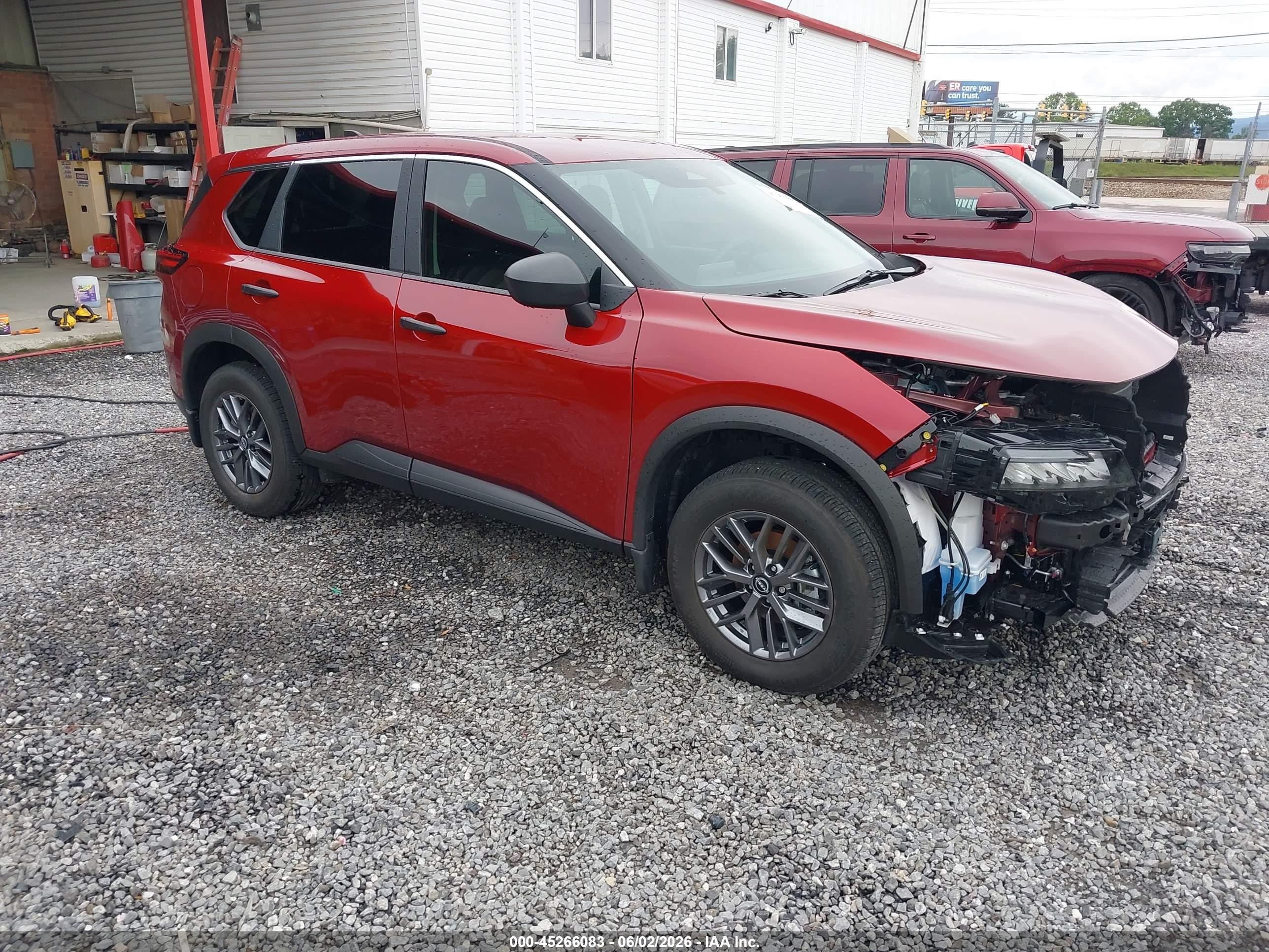 2026 Nissan Rogue S, VIN 5N1BT3AB4TC703634 — Front end