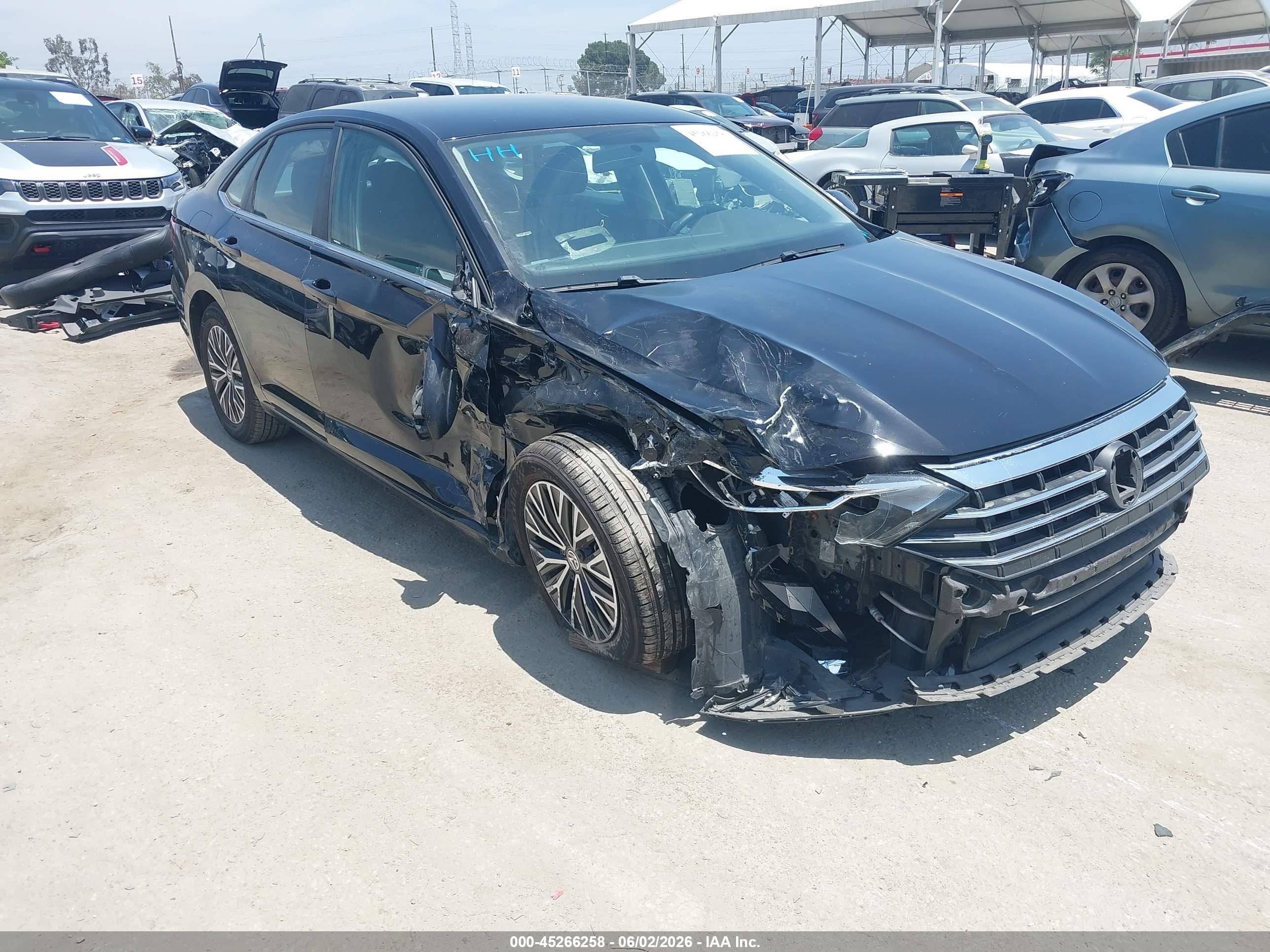 2021 Volkswagen Jetta S, VIN 3VWC57BU7MM002514 — Front end