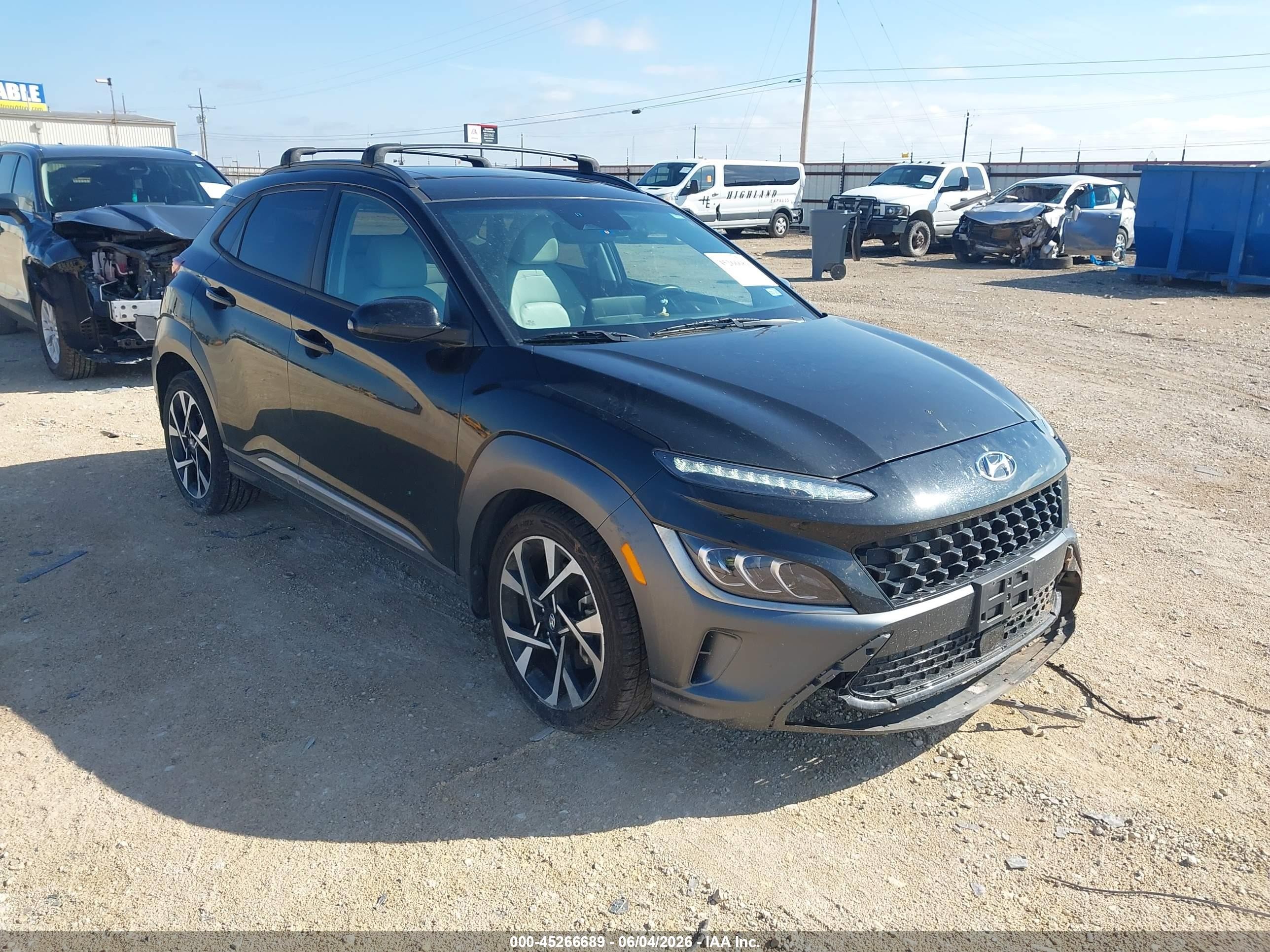 2022 Hyundai Kona Limited, VIN KM8K5CA3XNU849262 — Front end