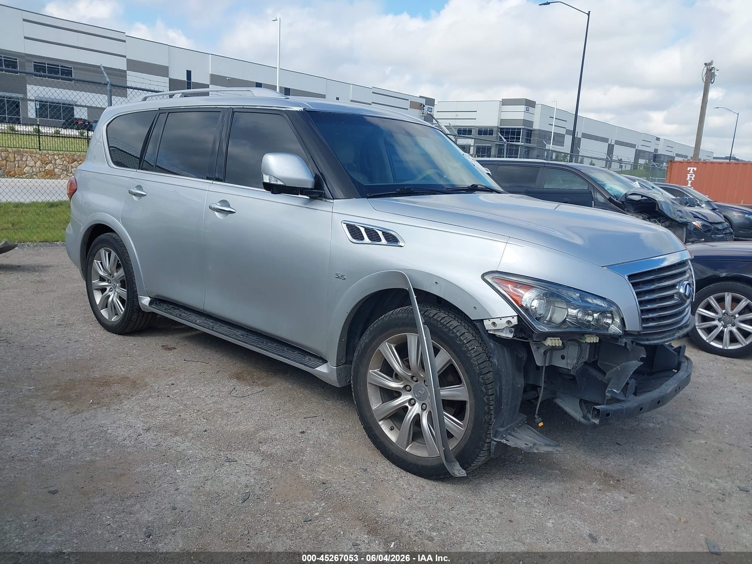 2014 Infiniti QX80, VIN JN8AZ2NF1E9551810 — Front end