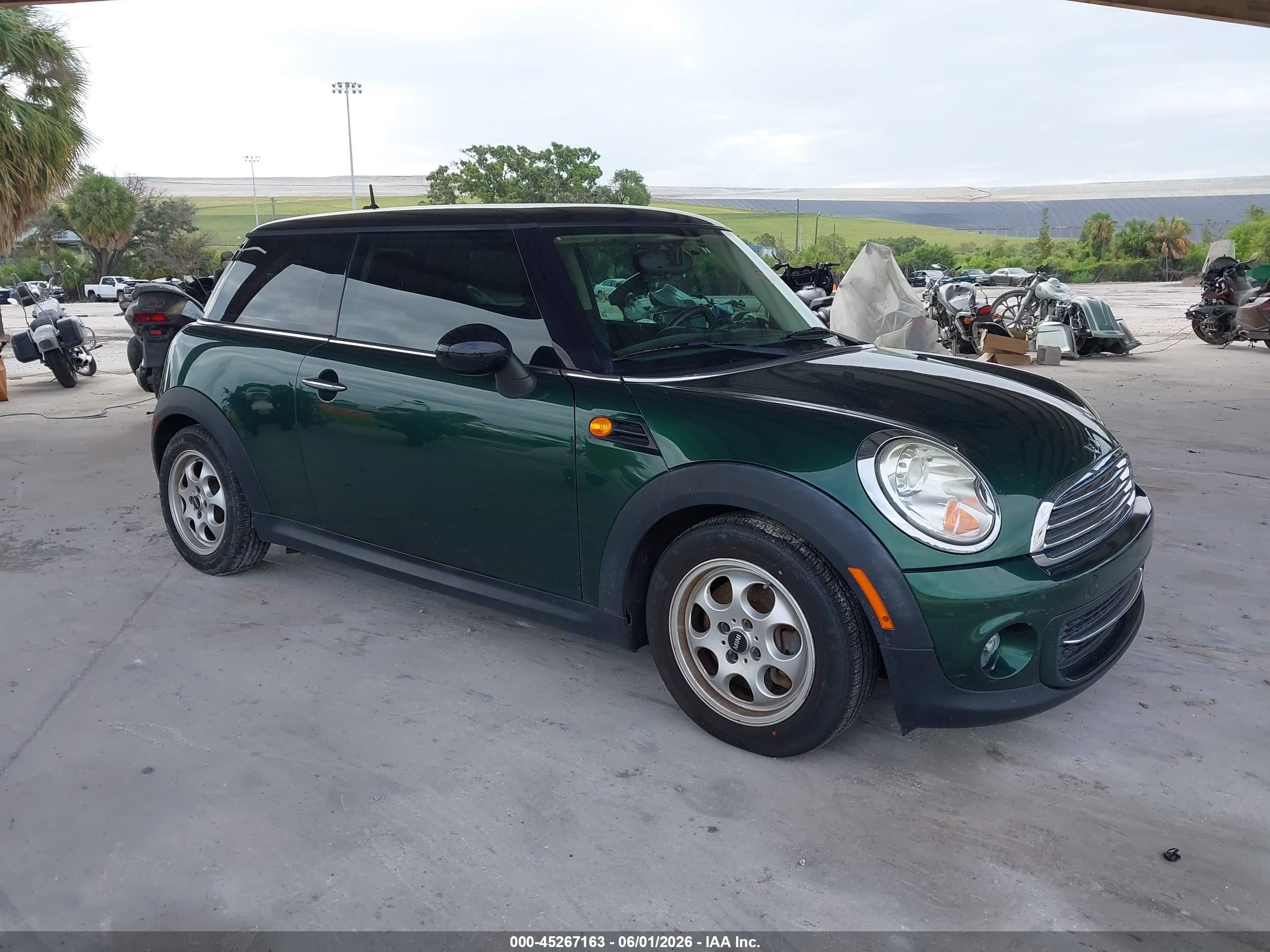 2012 MINI Hardtop, VIN WMWSU3C58CT368206 — Обычный износ