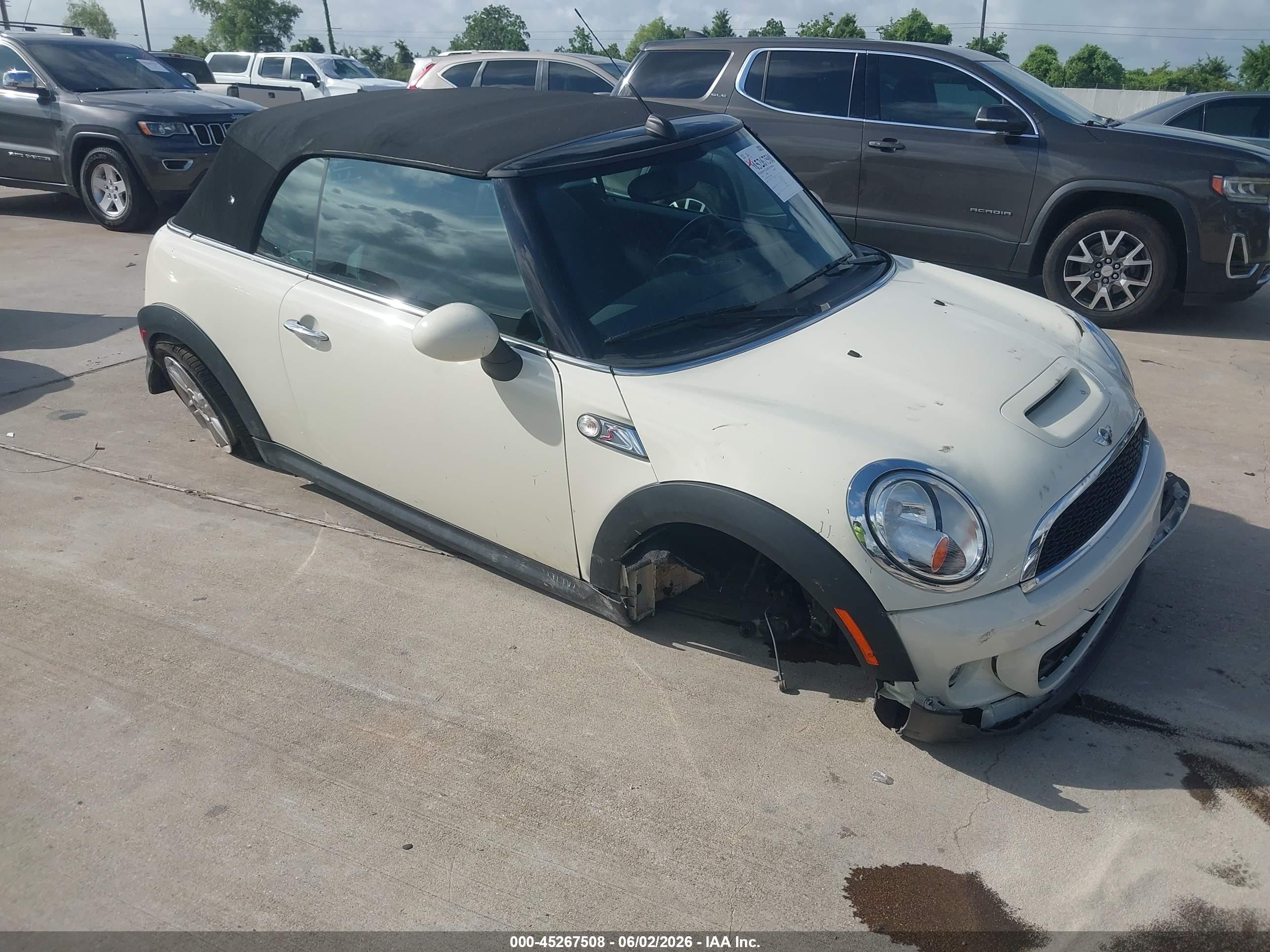 2011 MINI Convertible S, VIN WMWZP3C52BT249085 — All over
