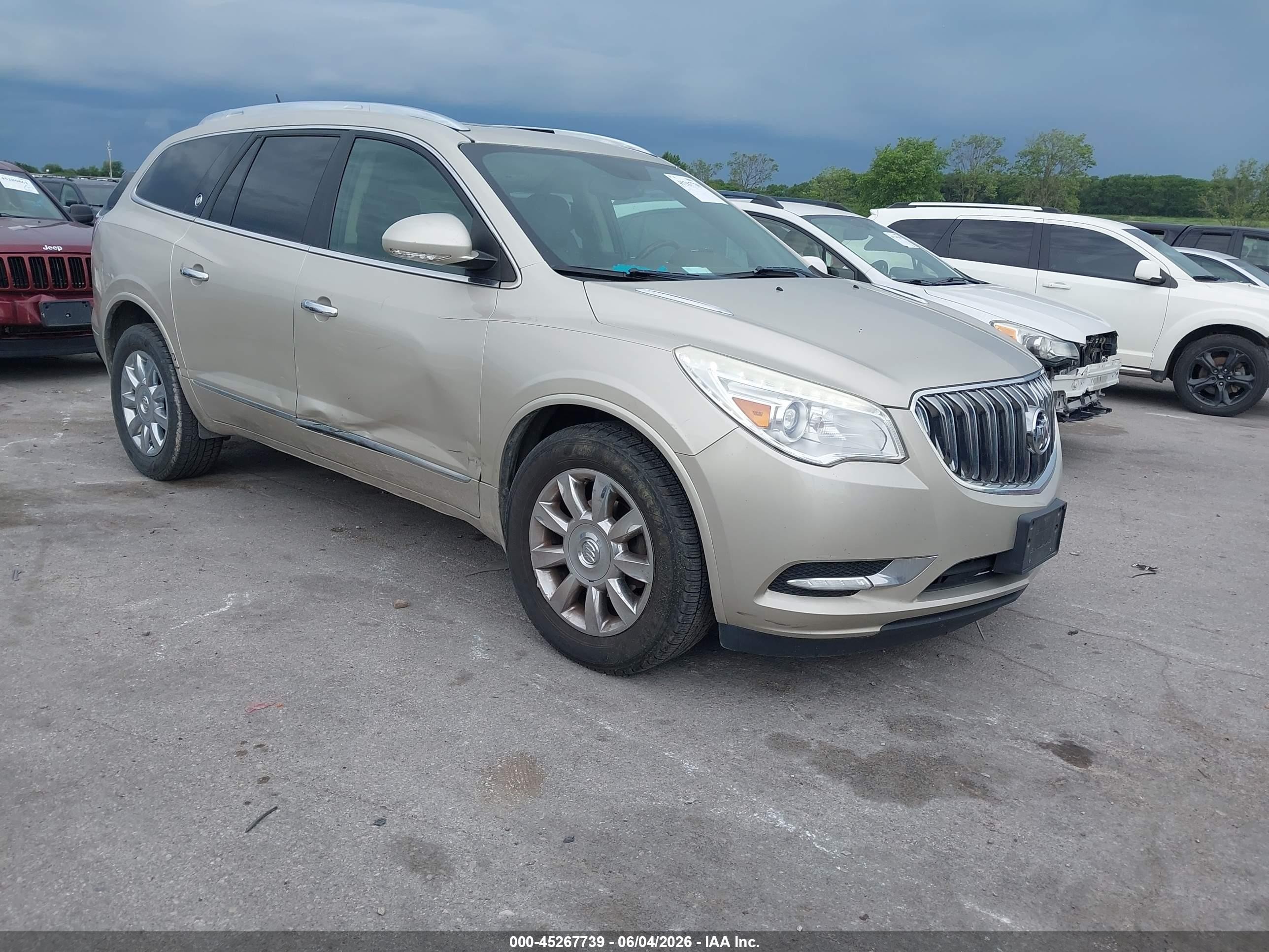 2013 Buick Enclave Leather, VIN 5GAKVCKD7DJ166268 — Normal wear