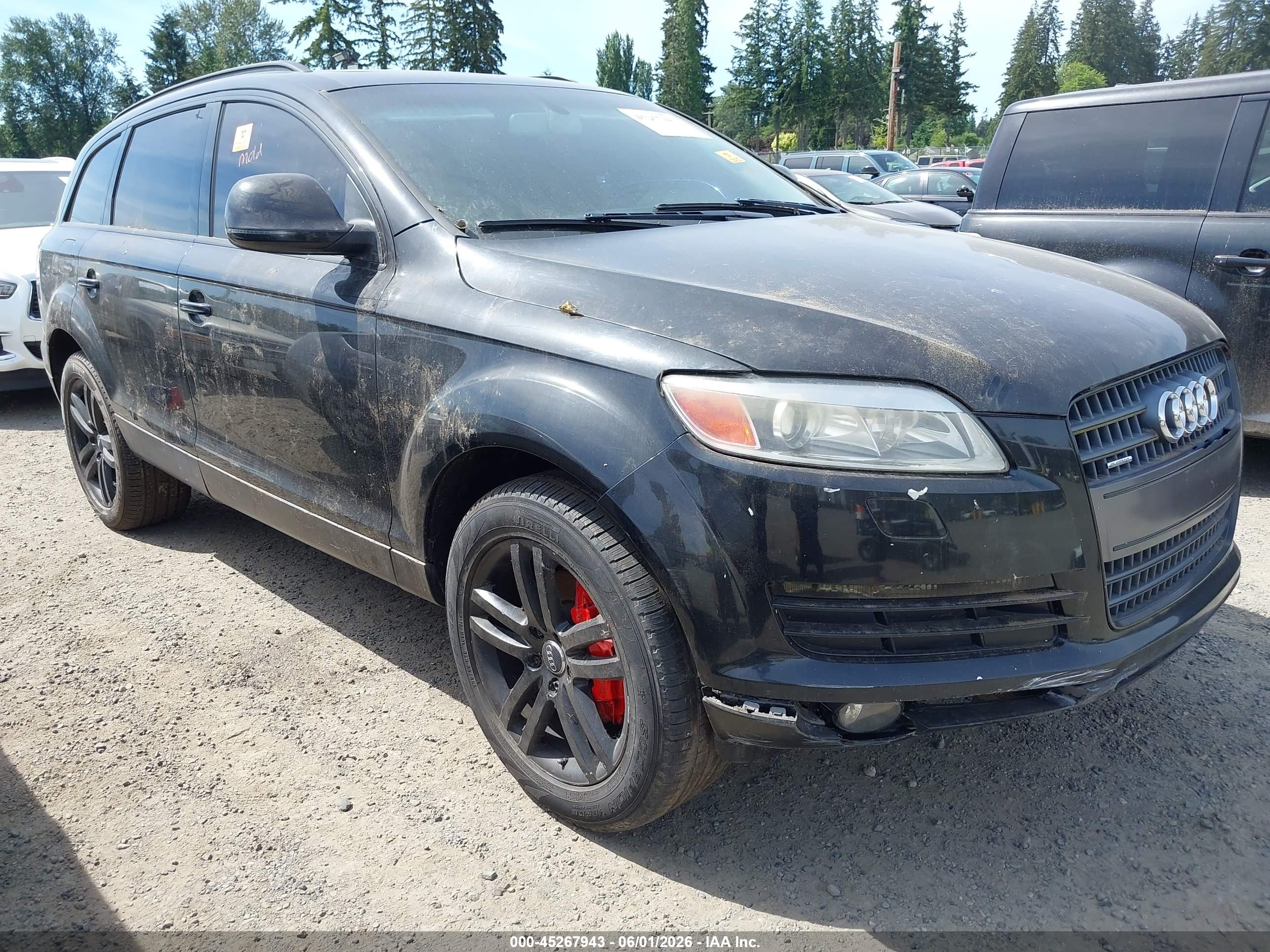 2007 Audi Q7 Premium, VIN WA1BV74L37D054624 — Normal wear