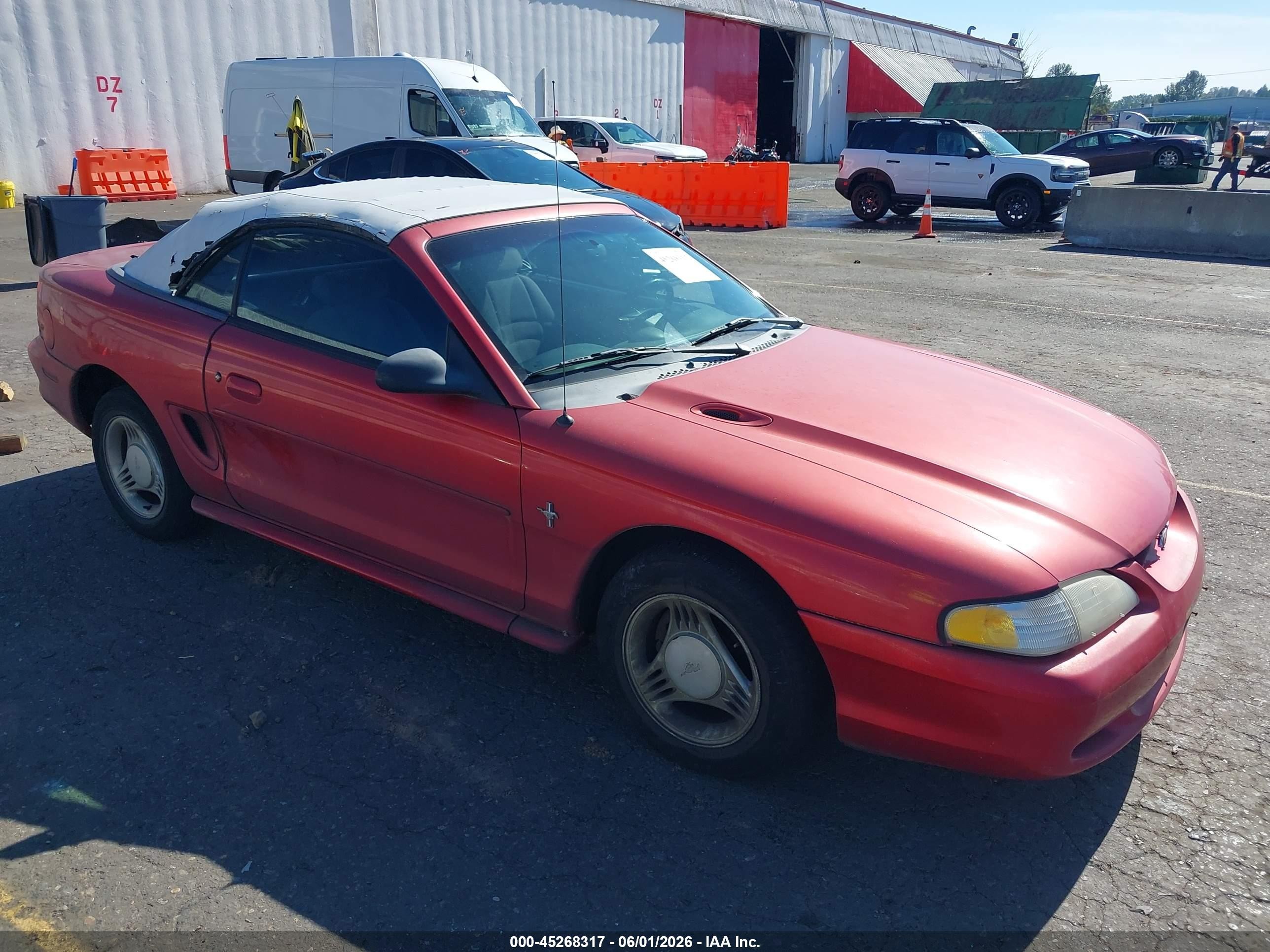 1995 Ford Mustang, VIN 1FALP4449SF156153 — Normal wear
