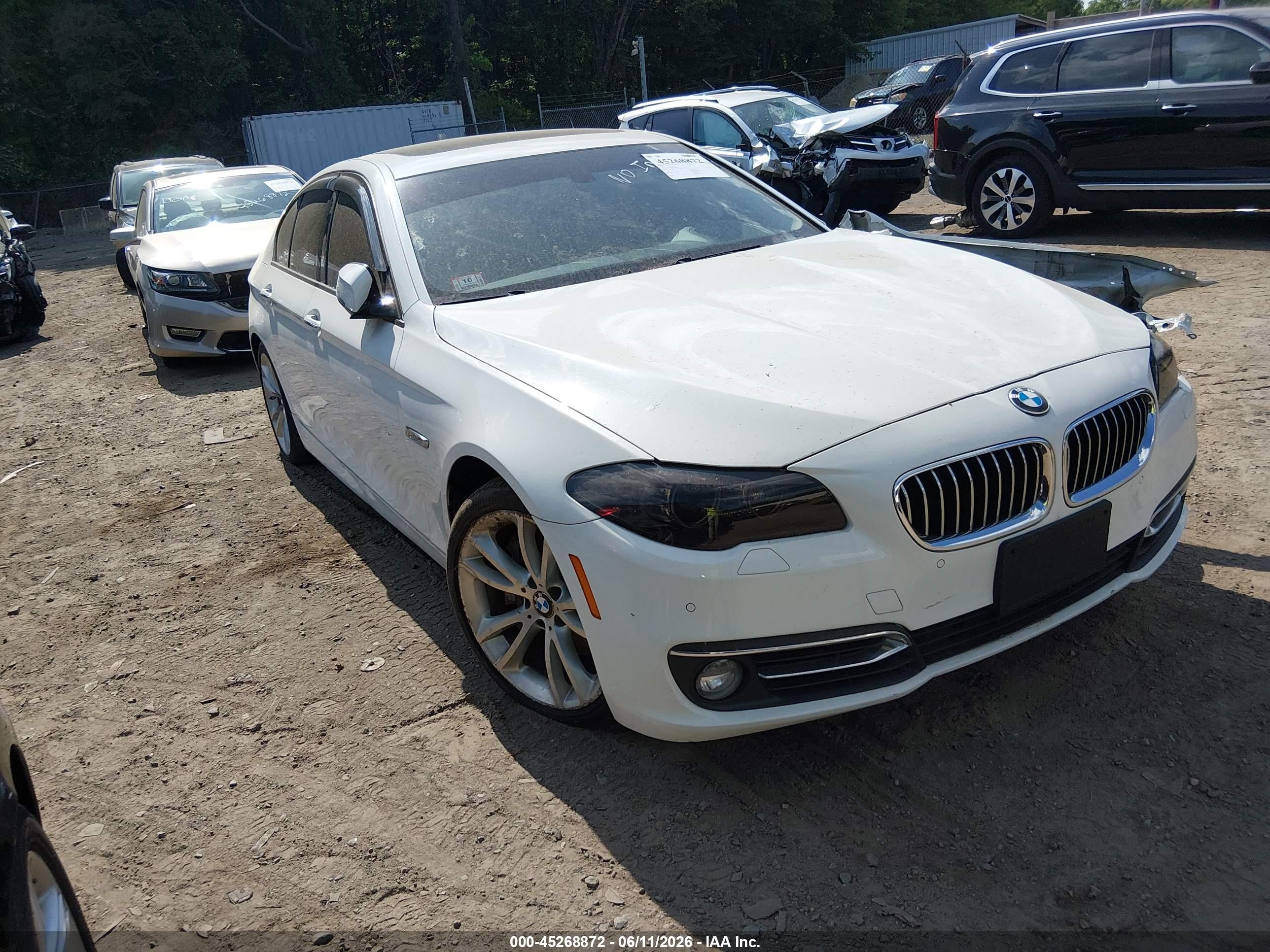 2014 BMW 5 Series 535i xDrive, VIN WBA5B3C57ED534280 — Normal wear