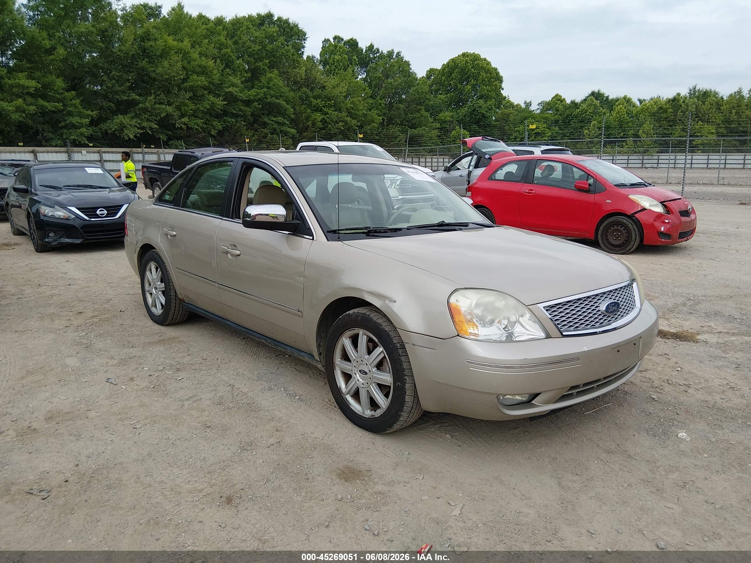 2005 Ford Five Hundred Limited, VIN 1FAHP28135G116627 — Normal wear