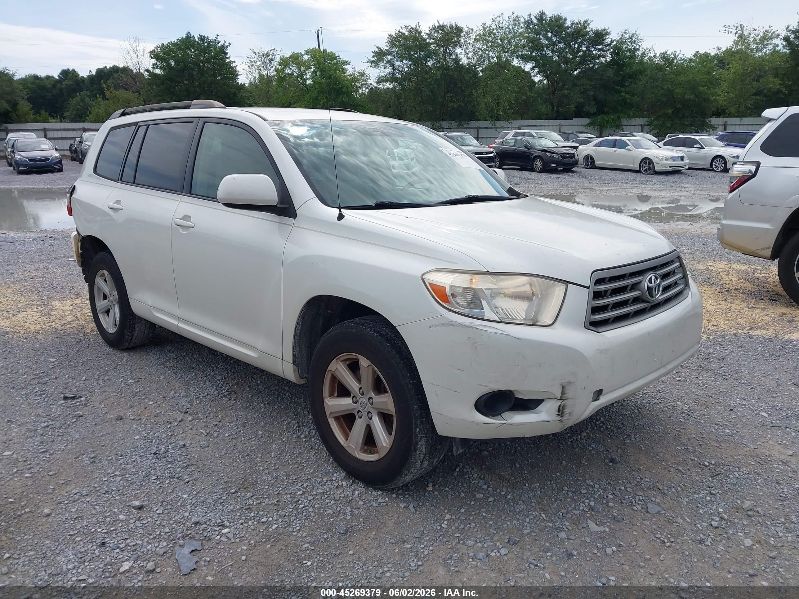 2010 Toyota Highlander, VIN JTEZA3EH4A2011623 — Rear end