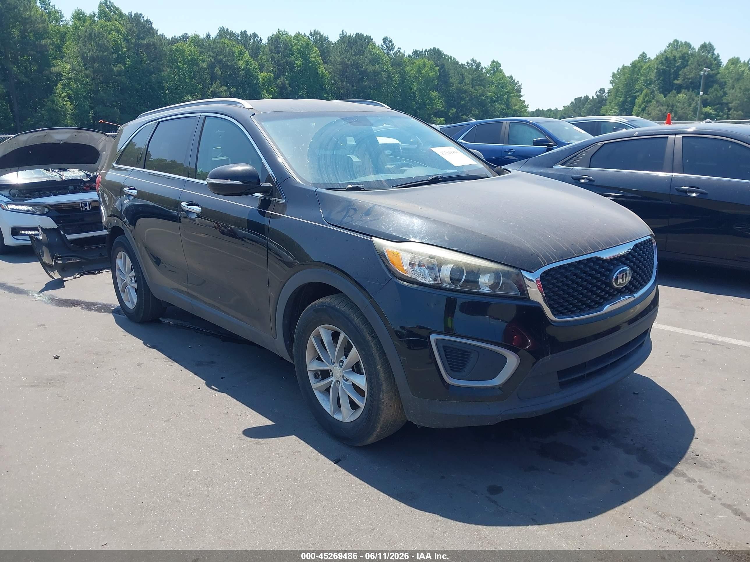 2016 Kia Sorento LX, VIN 5XYPG4A38GG174655 — Rear end
