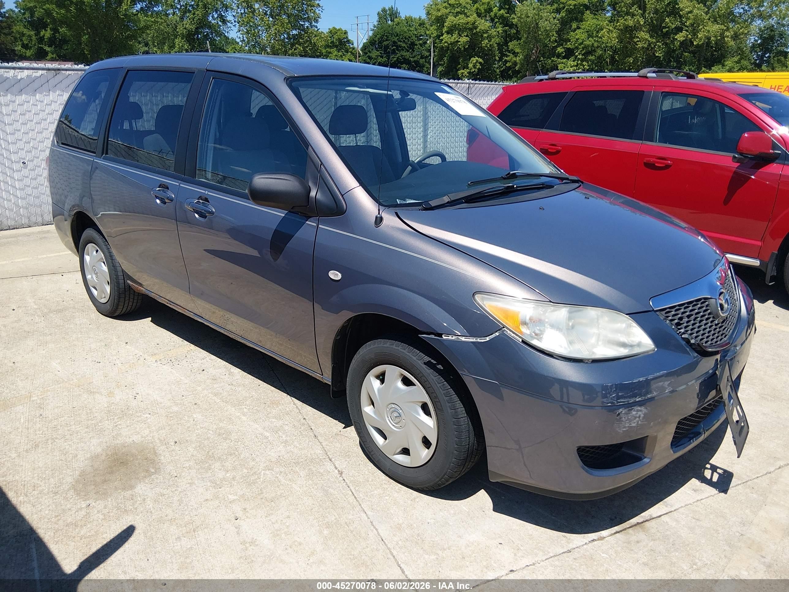 2006 Mazda MPV LX-SV, VIN JM3LW28A560562089 — Front end