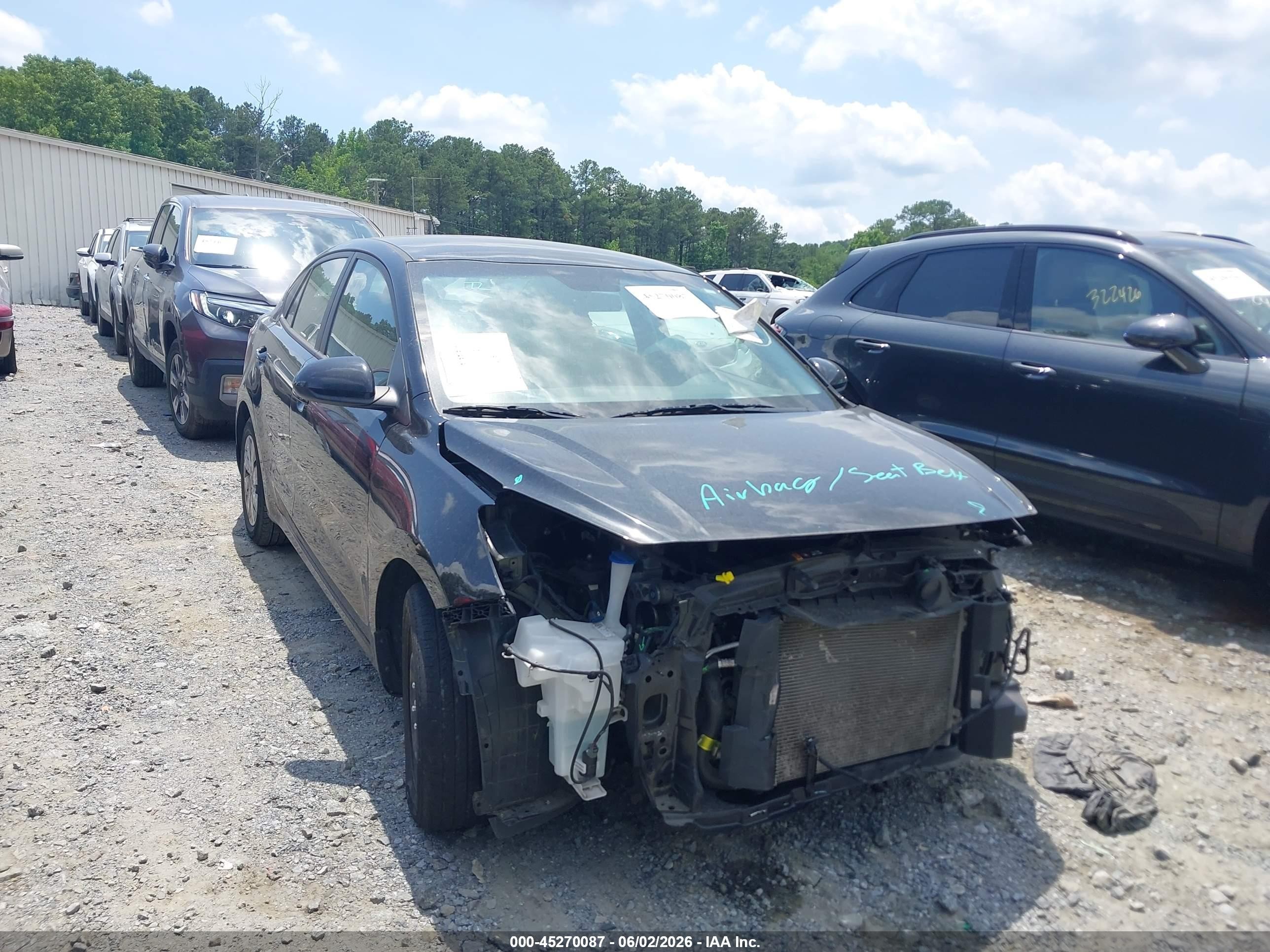 2020 Kia Rio S, VIN 3KPA24AD2LE327244 — Front end