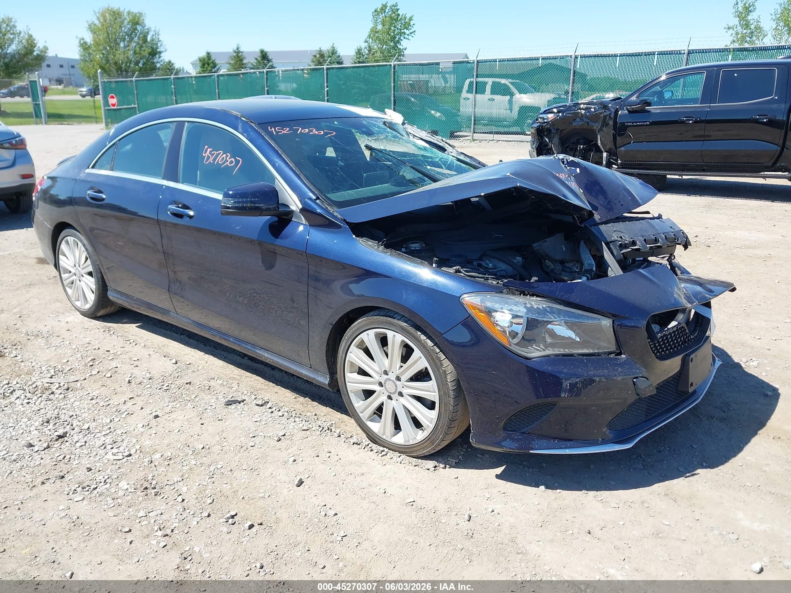 2017 Mercedes-Benz CLA 250, VIN WDDSJ4EB9HN439791 — Front end