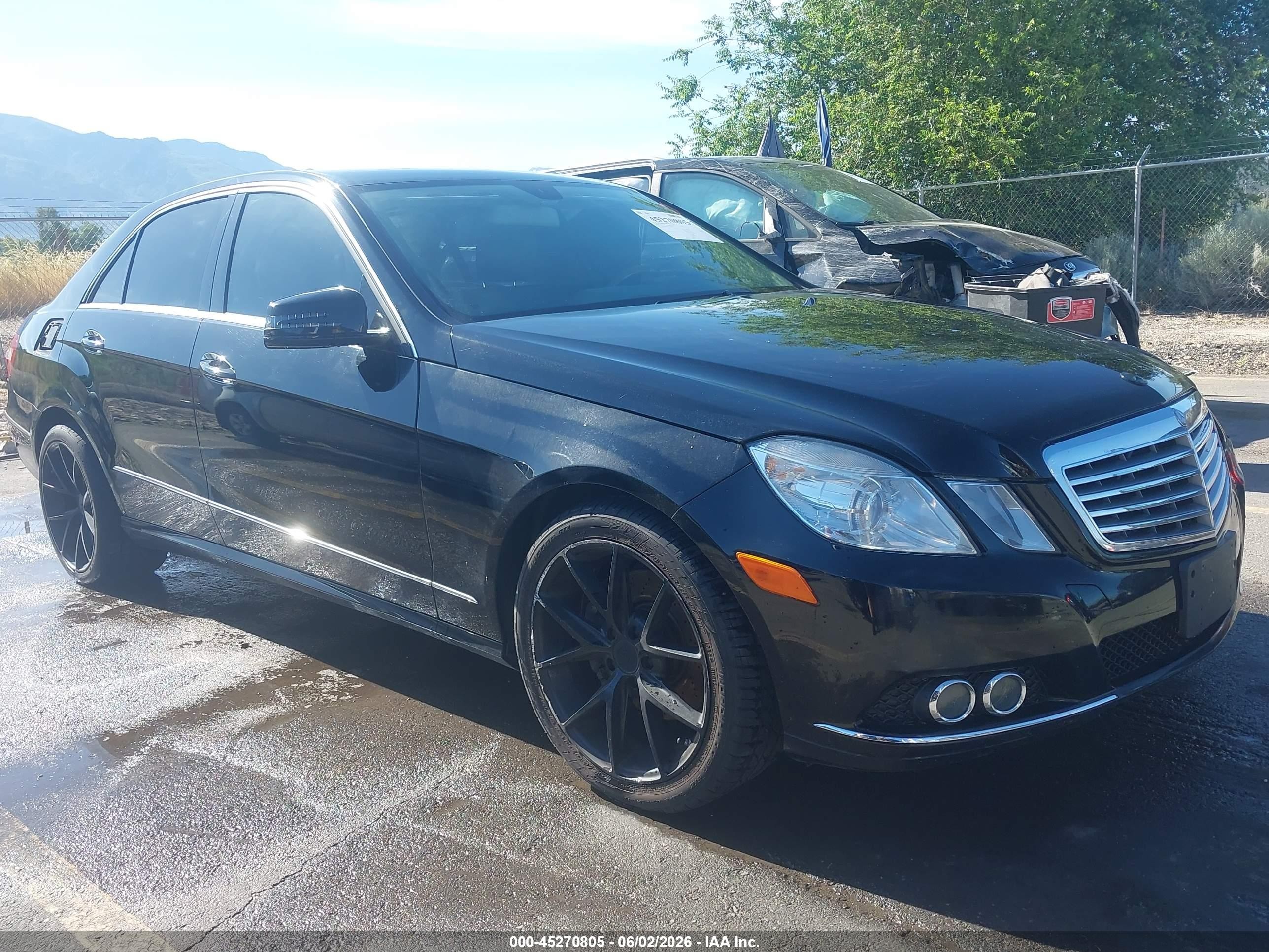 2011 Mercedes-Benz E 350 Luxury, VIN WDDHF8HB0BA509403 — Side