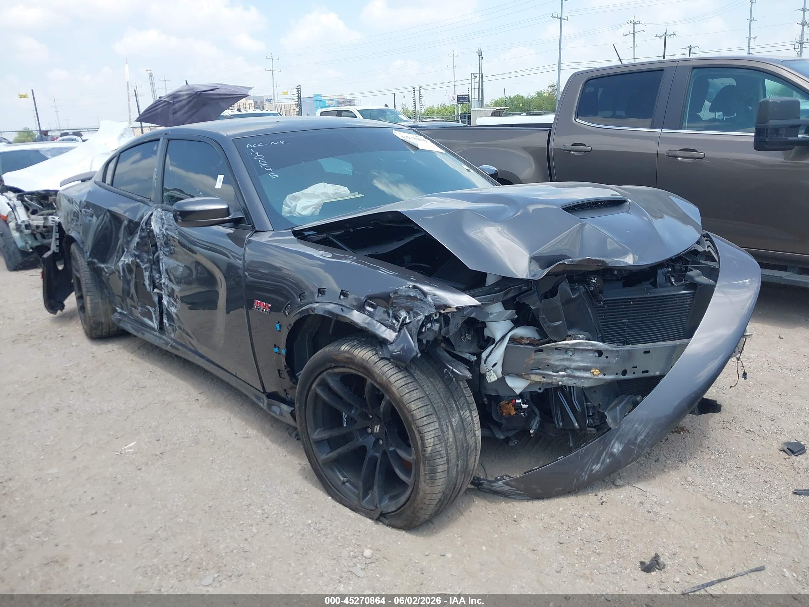 2022 Dodge Charger Scat Pack, VIN 2C3CDXGJ7NH134780 — Front end