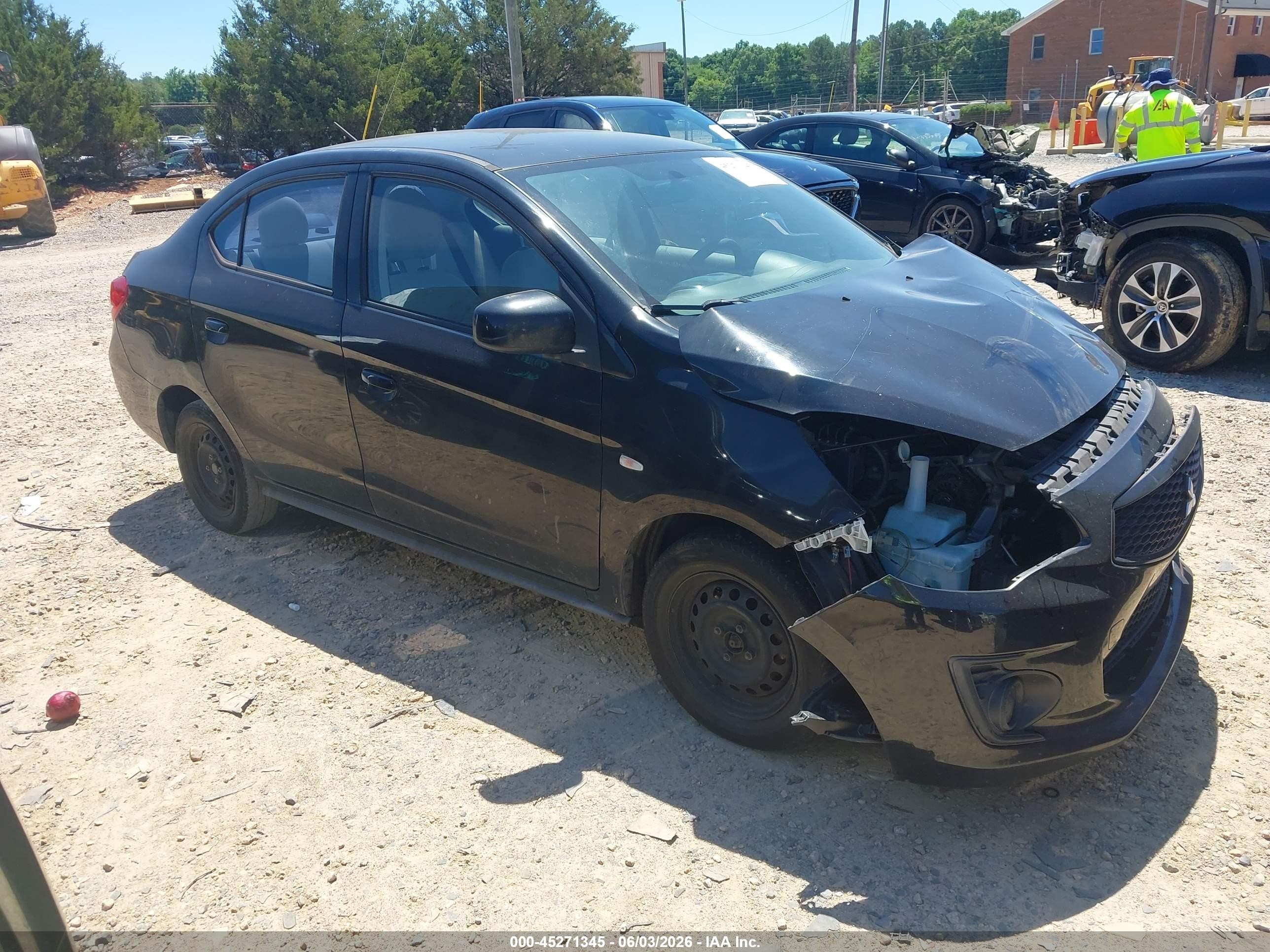 2020 Mitsubishi Mirage ES, VIN ML32F3FJXLHF04883 — Front end