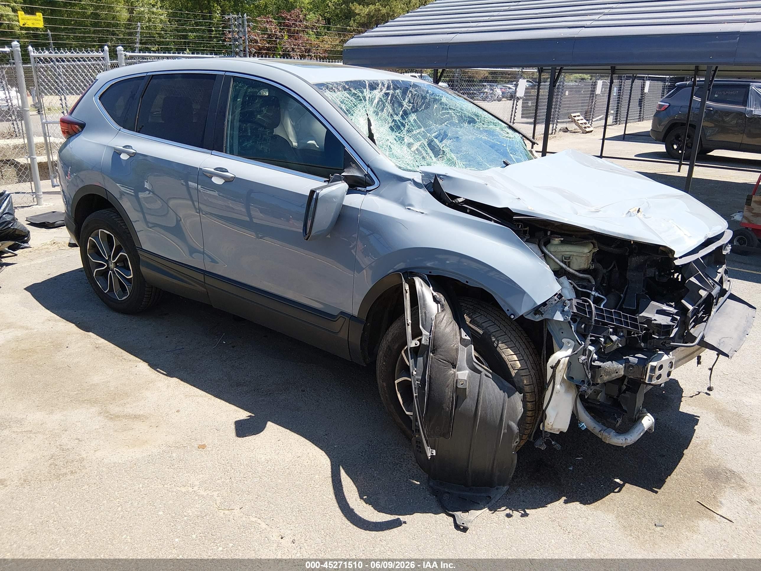 2020 Honda CR-V EX-L, VIN 5J6RW2H81LL028396 — Front end