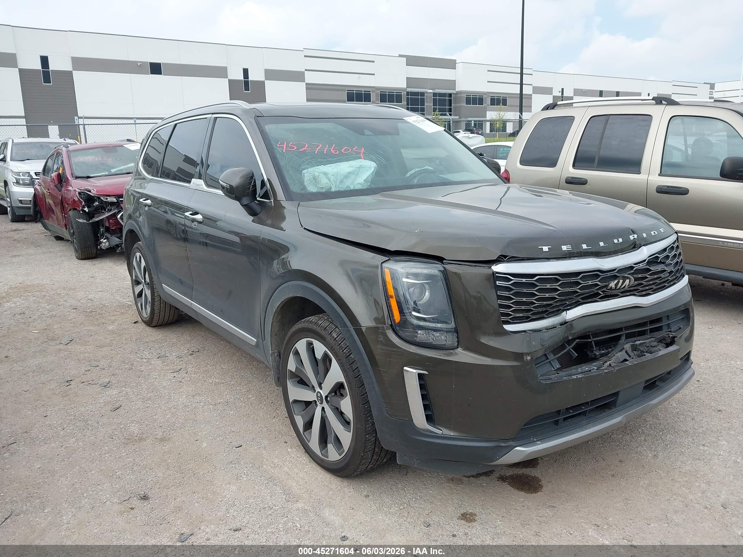 2021 Kia Telluride S, VIN 5XYP64HC7MG119019 — Front end