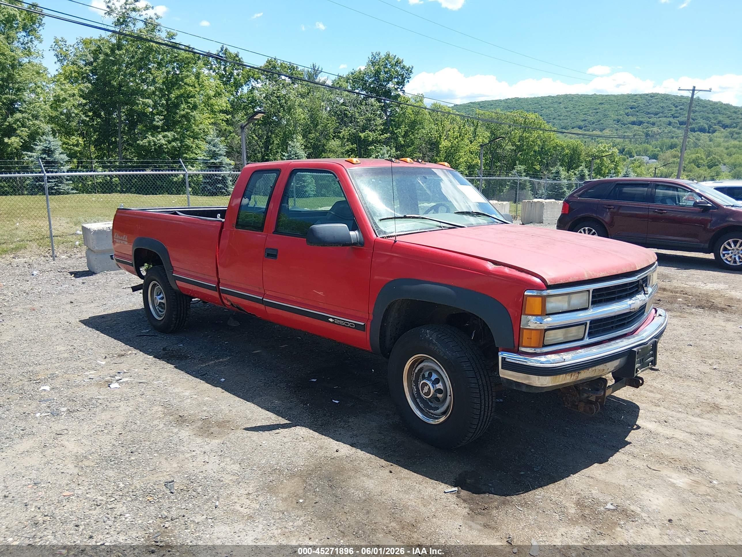 1998 Chevrolet Silverado 2500, VIN 1GCGK29R7WE159258 — Обычный износ