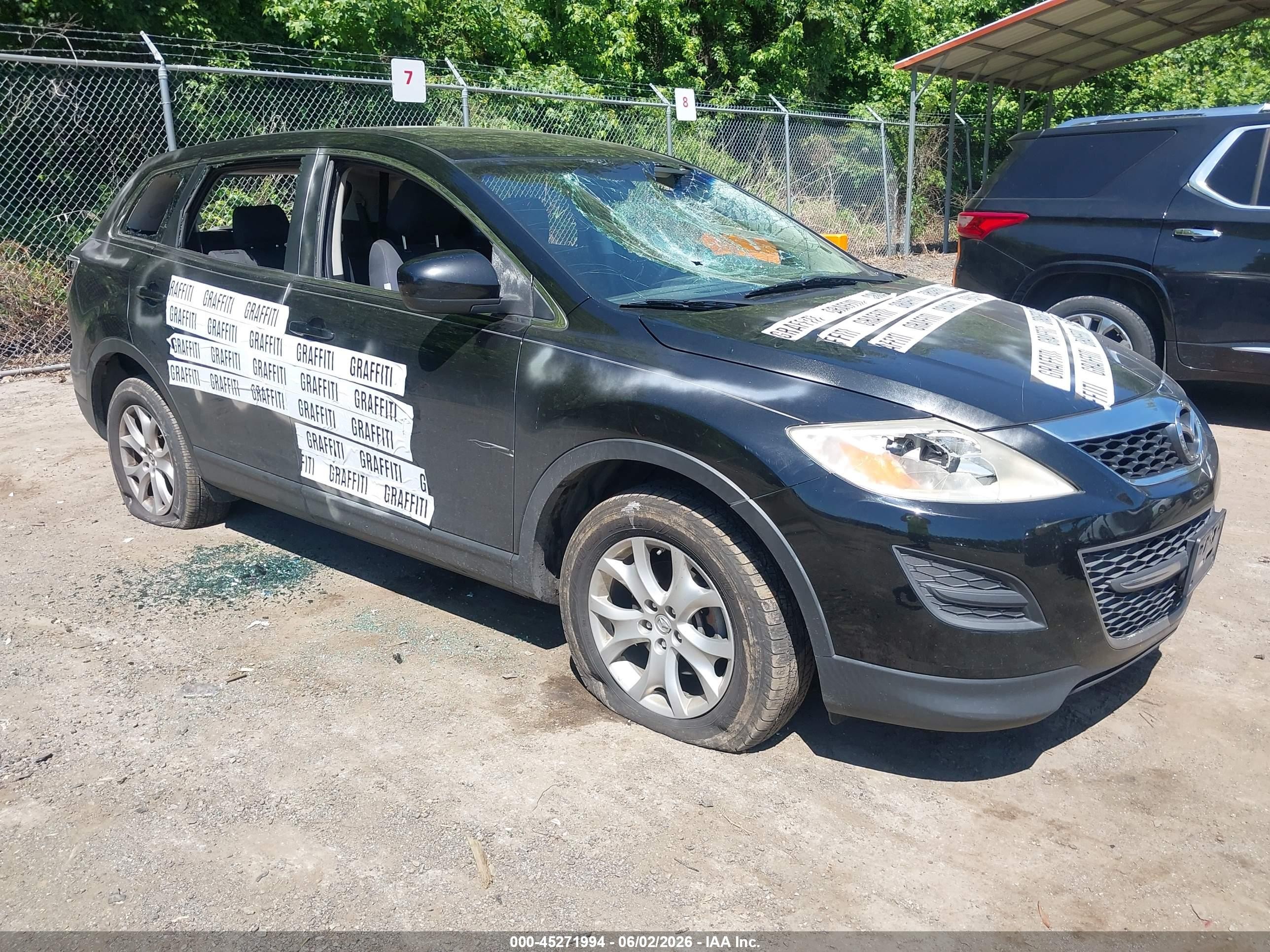 2011 Mazda CX-9 Sport, VIN JM3TB3BV3B0333031 — Vandalism