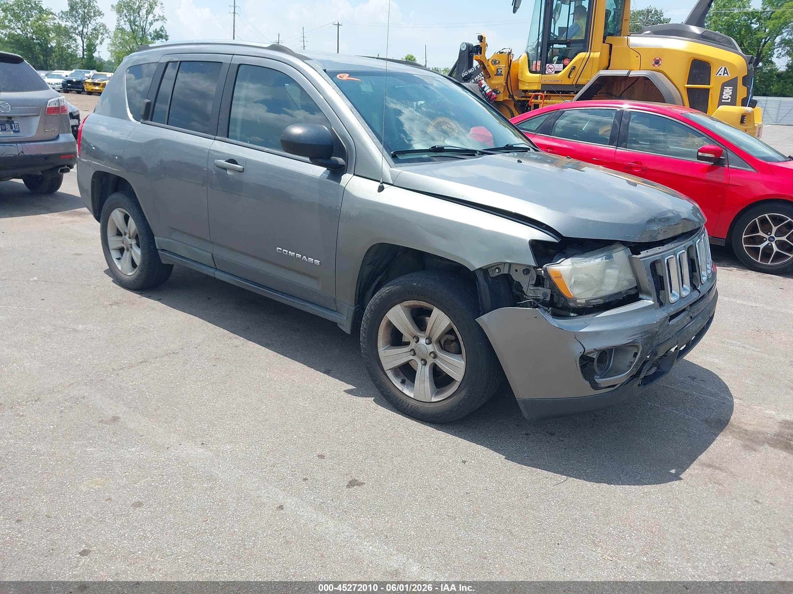 2012 Jeep Compass Sport, VIN 1C4NJDBB5CD554902 — Normal wear