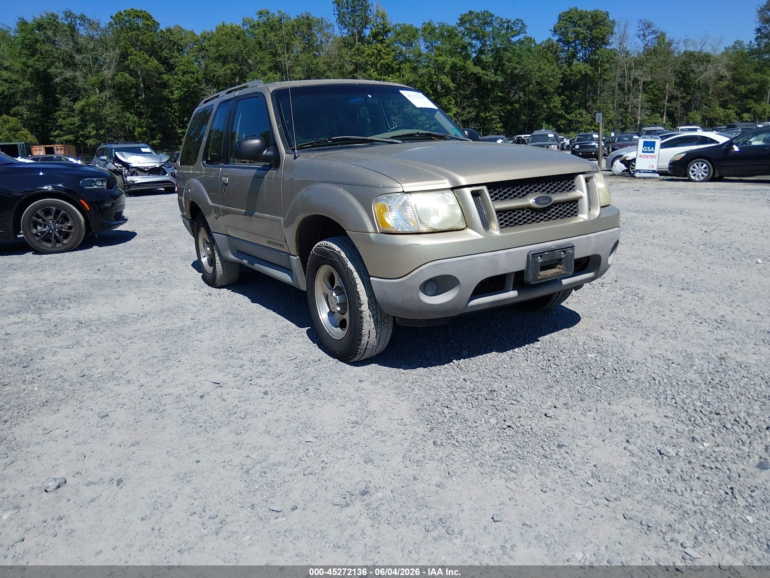 2002 Ford Explorer Sport Value, VIN 1FMYU60EX2UB63865 — Normal wear
