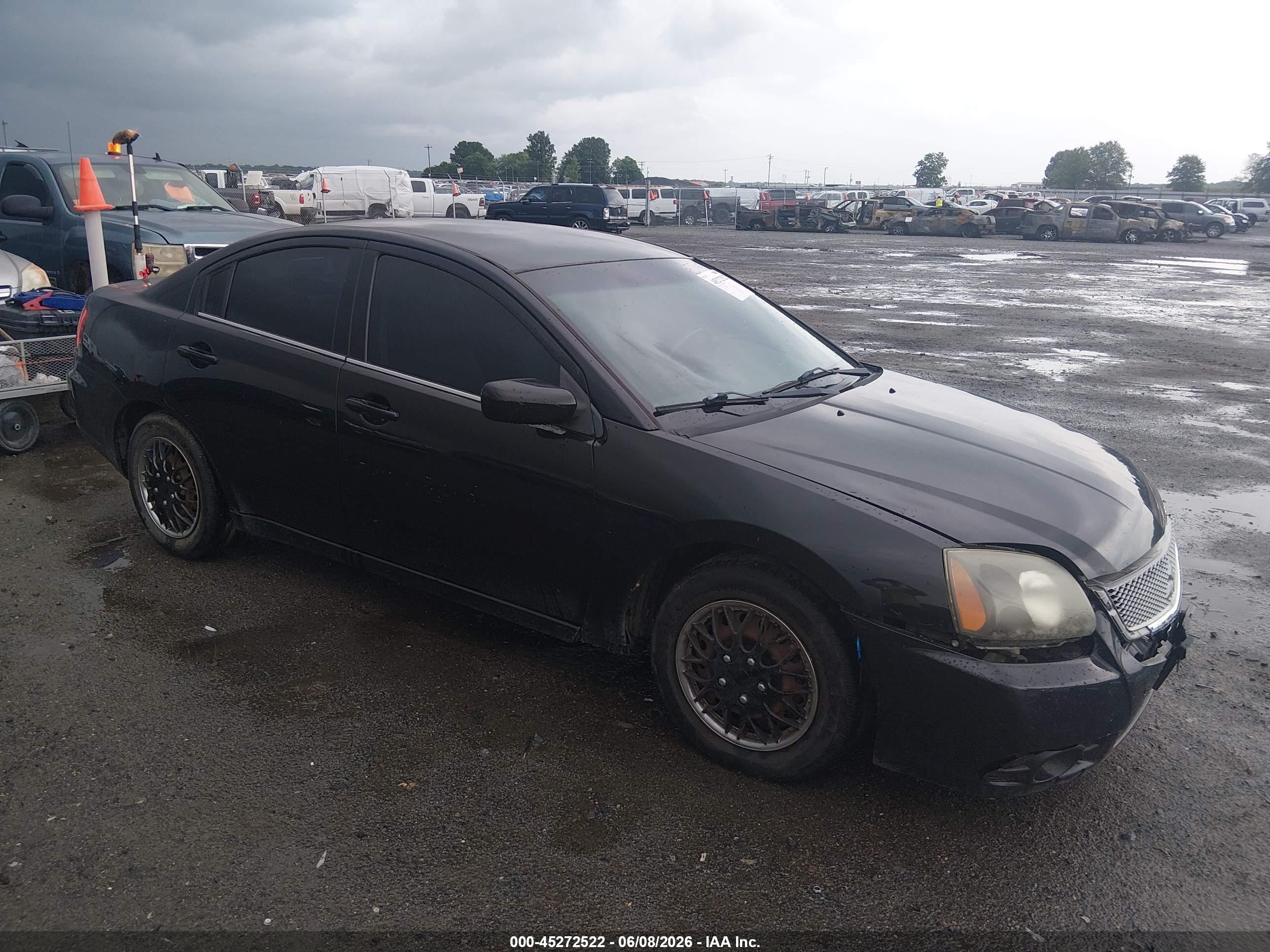 2011 Mitsubishi Galant ES, VIN 4A32B3FF9BE008021 — Front end